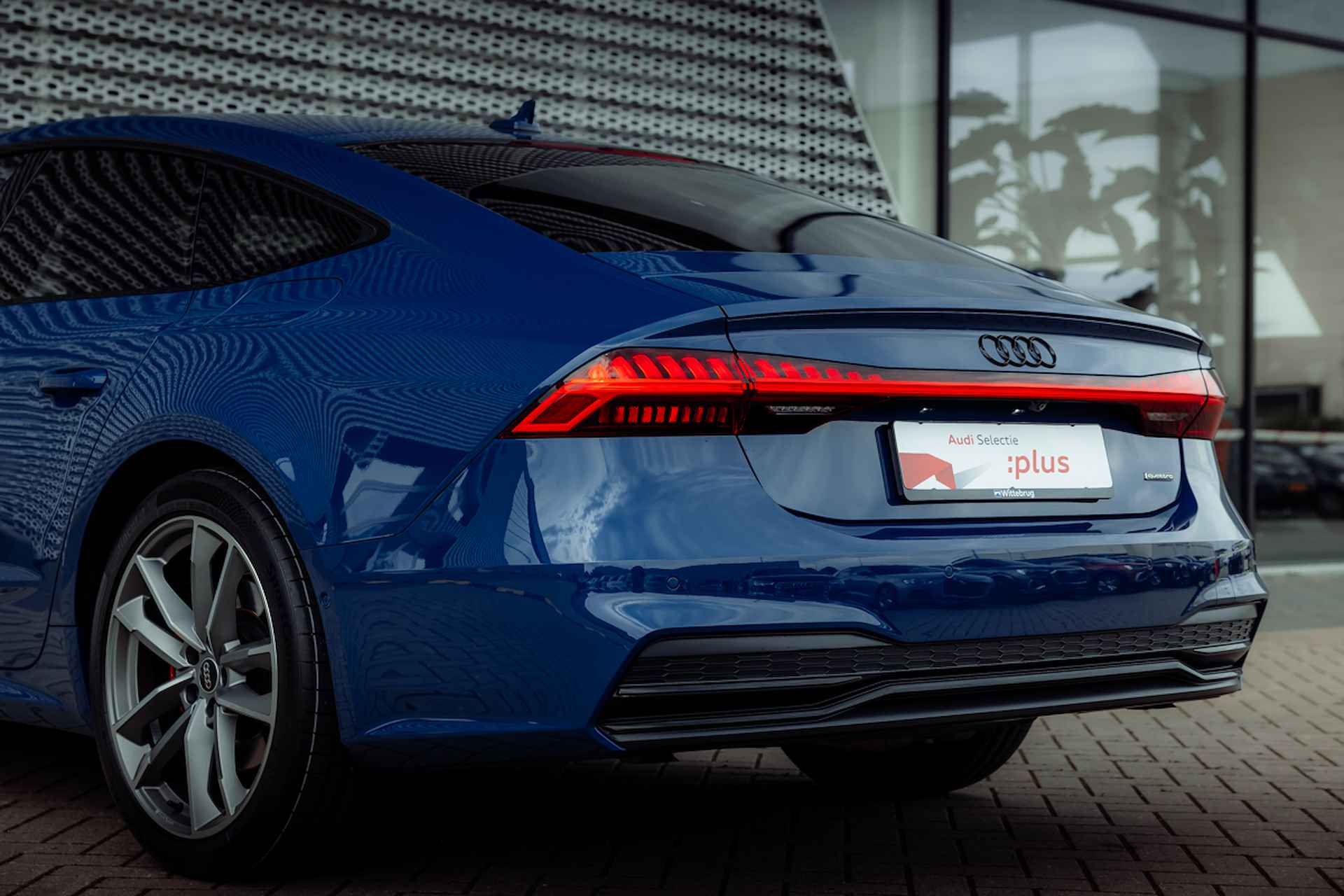 Audi A7 Sportback 55 TFSI e 367pk quattro S Line | Nieuw 120k | Head Up | Memory | Topview | Digitale TV | Matrix Laser | Servo | Homelink | Nachtzicht | Assistentiepakket plus | 20" LM velgen - 15/38