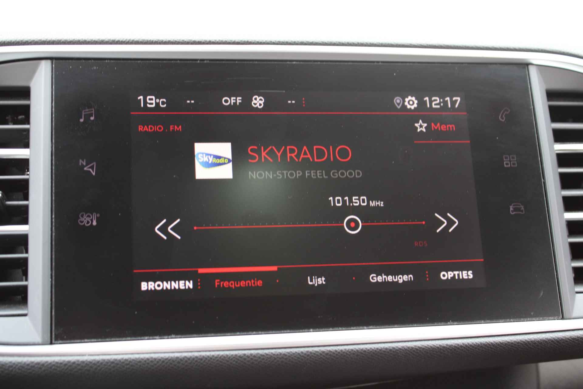 Peugeot 308 1.2 130pk AUTOMAAT GT-Line PANODAK | FULL-LED | NAVI BY APP | KEYLESS | STOELVERW. | CLIMA | PDC V+A | CRUISE | - 27/36