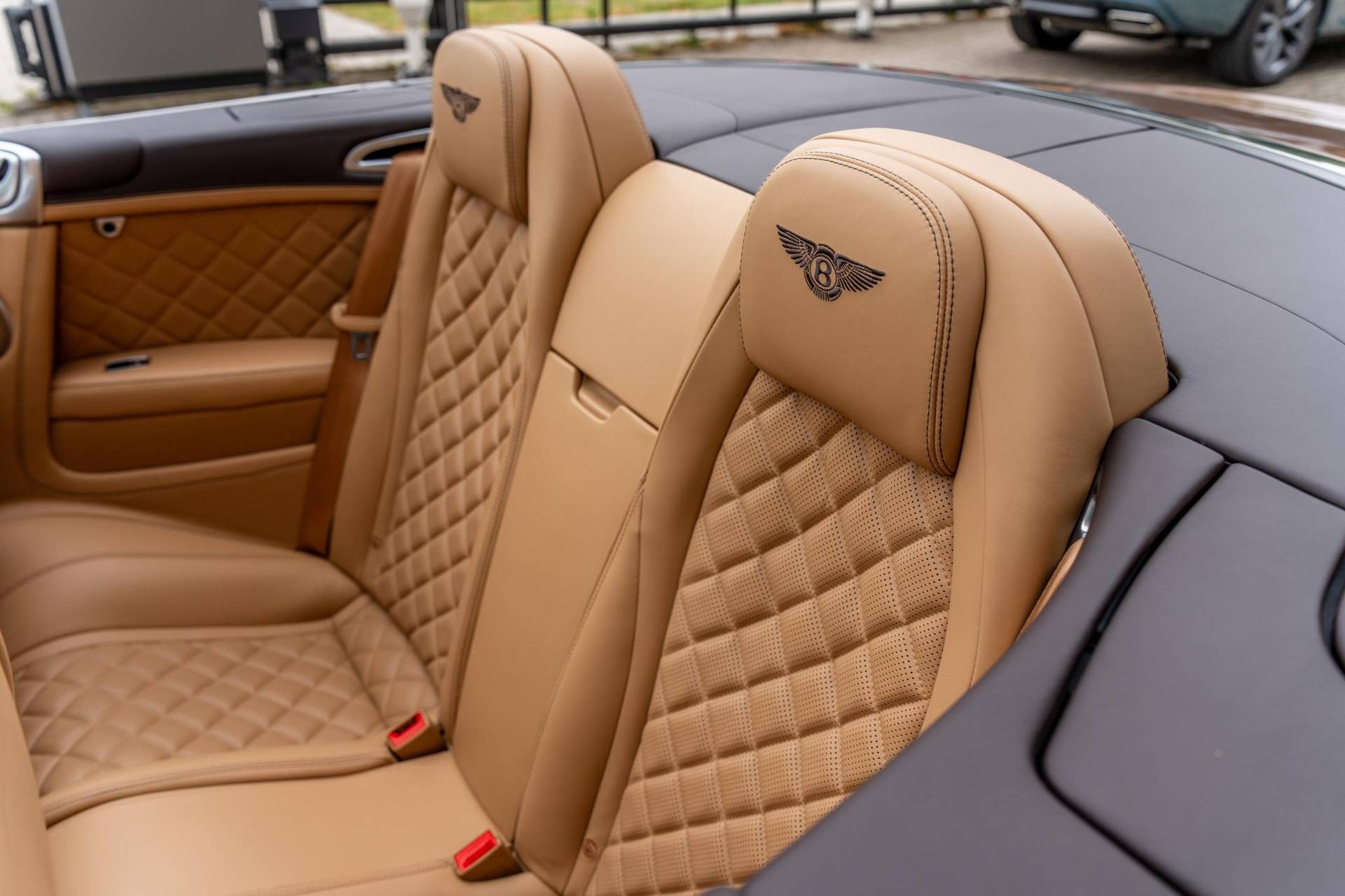 Bentley Continental GTC 4.0 V8 | Mulliner - 31/41
