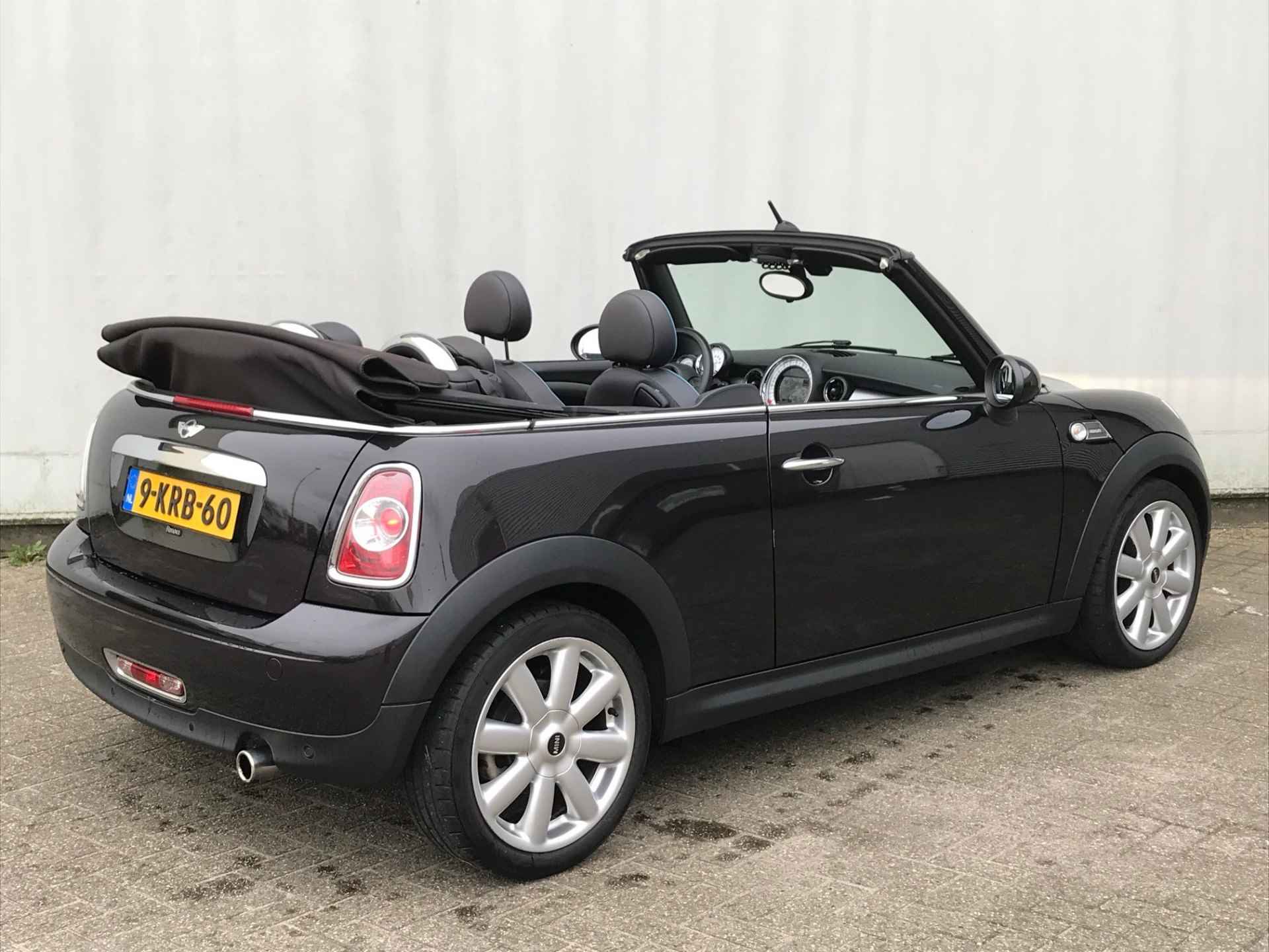 MINI Cabrio 1.6 Cooper 123PK Chili Highgate! Leder / Navi / Stl.vw - 5/24