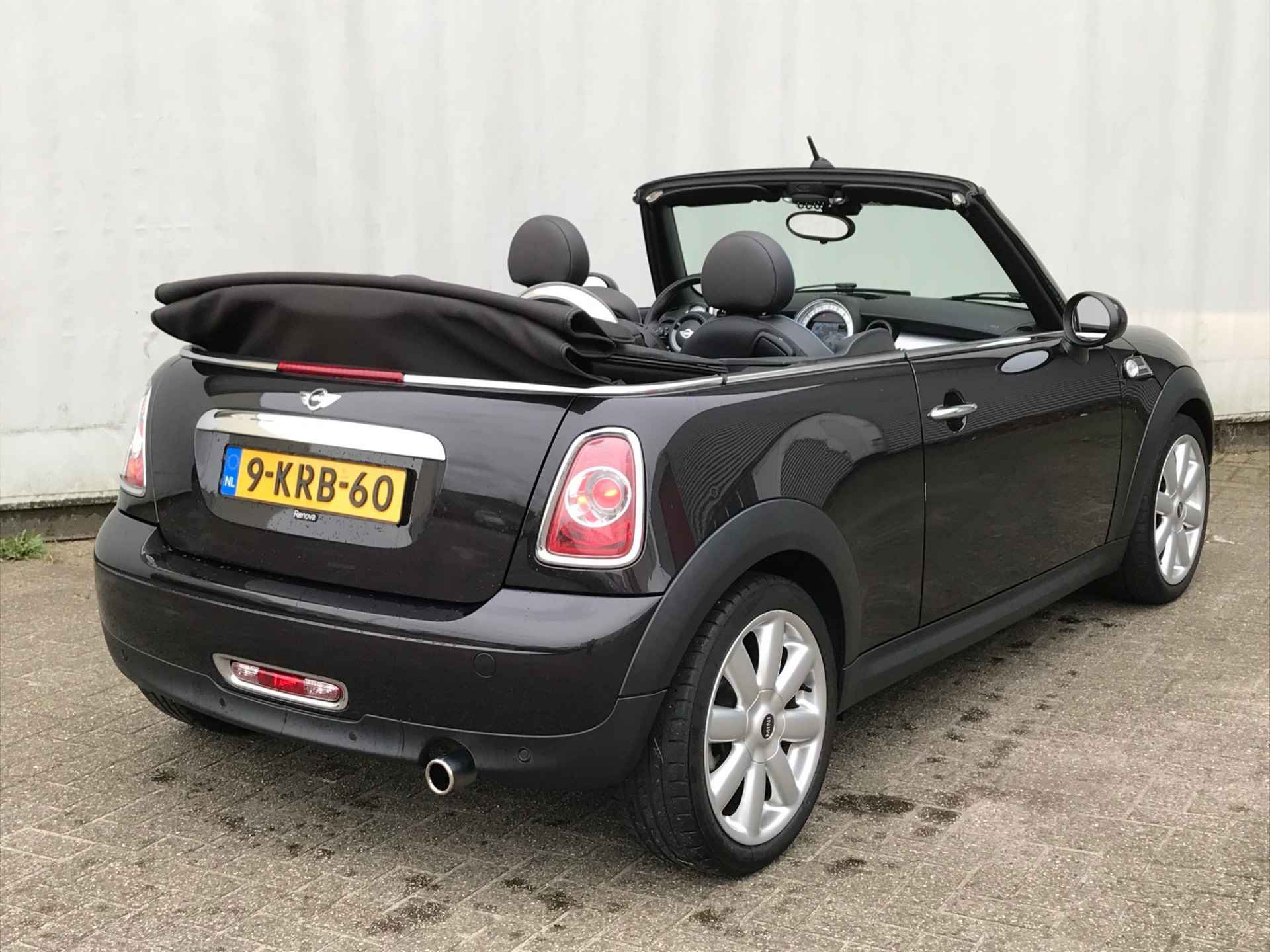 MINI Cabrio 1.6 Cooper 123PK Chili Highgate! Leder / Navi / Stl.vw - 6/24