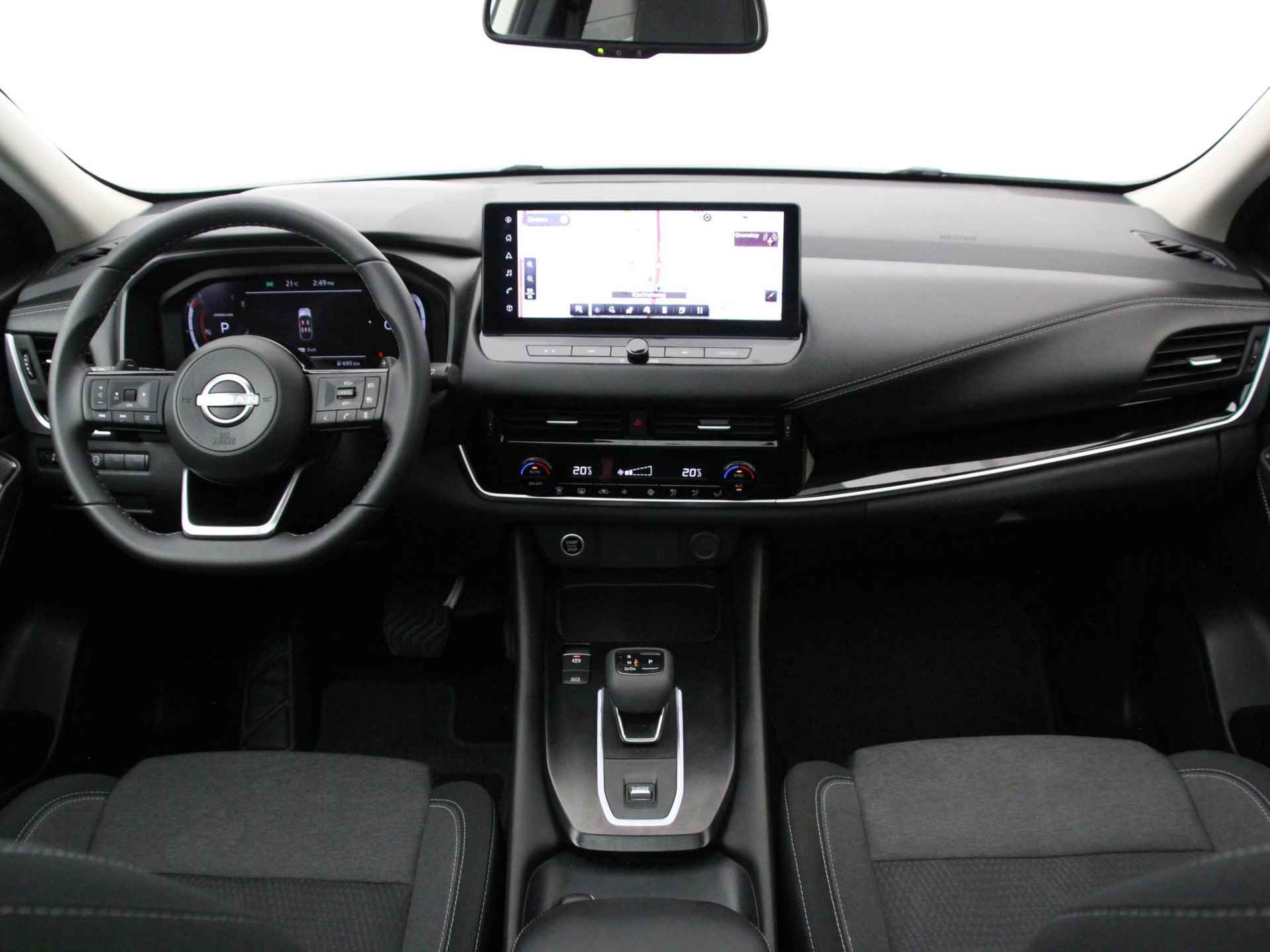 Nissan Qashqai 1.3 MHEV Xtronic N-Connecta Design Pack | Panoramadak | Apple Carplay/Adroid Auto | Adapt. Cruise Control | Dodehoek Detectie | 360° Camera | Rijklaarprijs! - 13/23