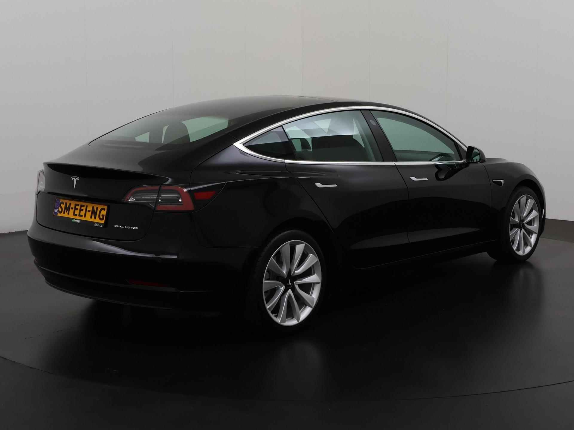 Tesla Model 3 Long Range AWD Dual | Camera | Adapt.cruise | Blind spot | Premium audio | Zondag open! - 4/43