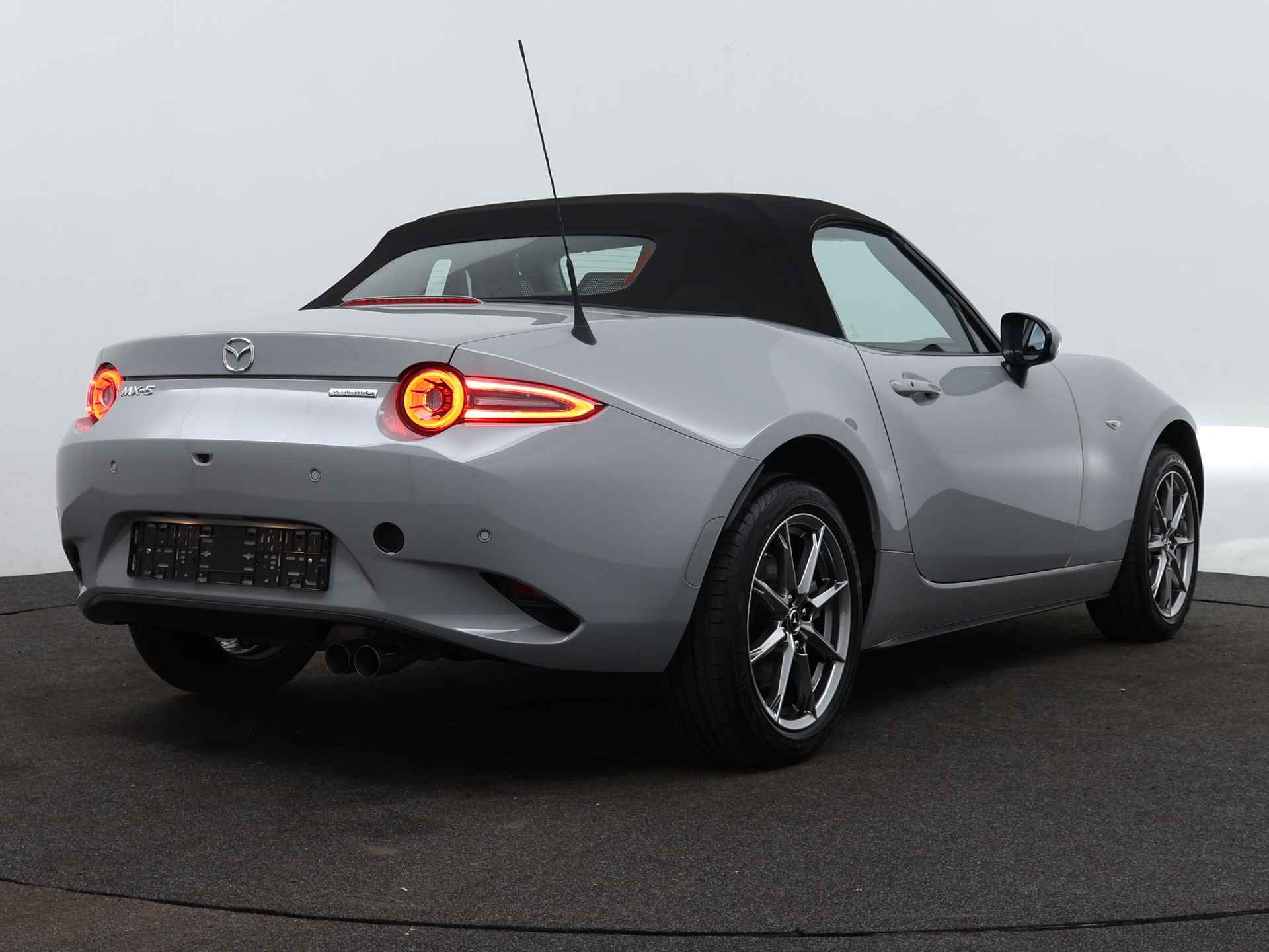 Mazda MX-5 1.5 SkyActiv-G 132 Exclusive-Line | Incl. € 4.000,- instapvoordeel | Direct leverbaar in verschillende kleuren en uitvoeringen - 3/41