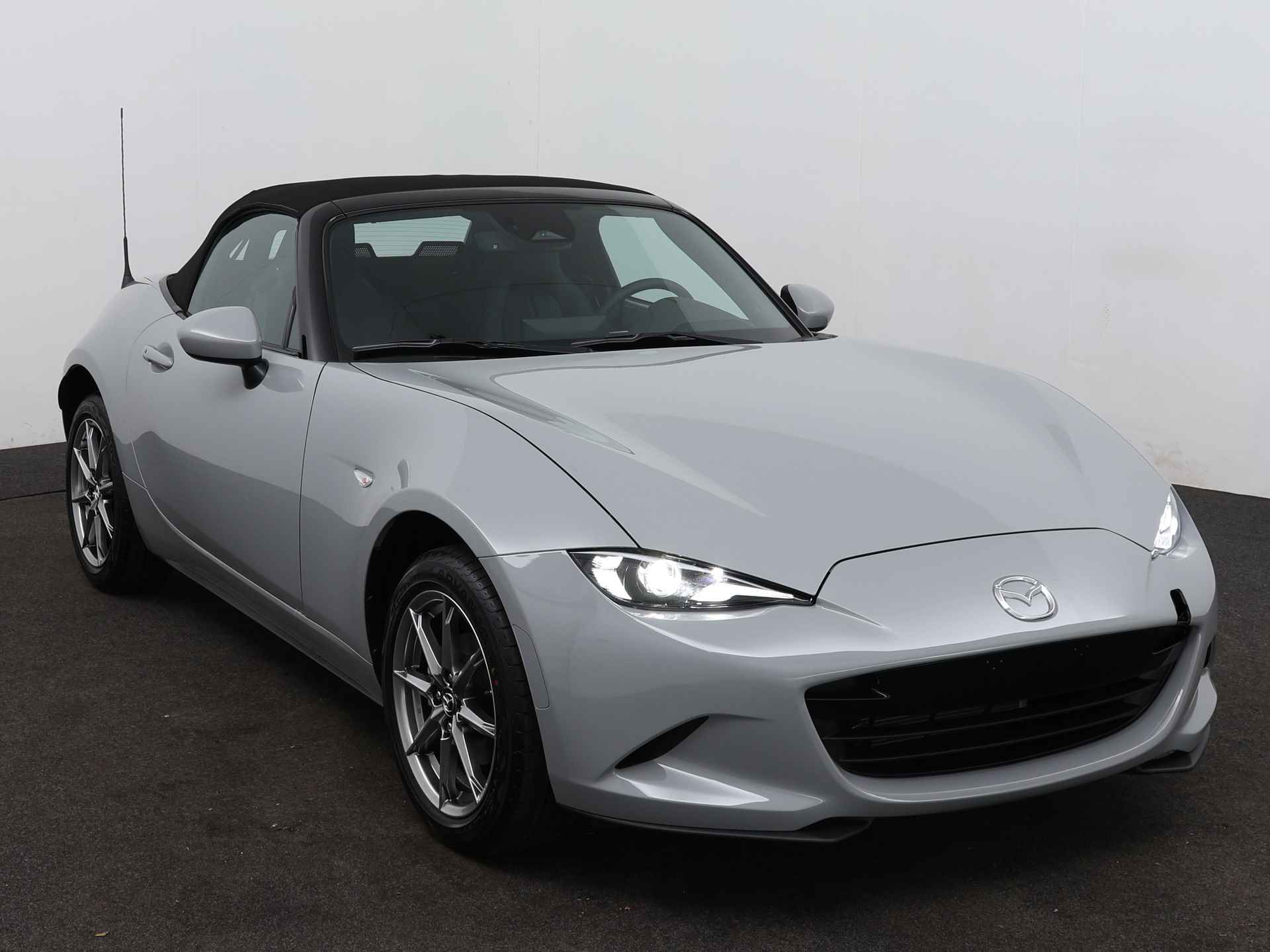 Mazda MX-5 1.5 SkyActiv-G 132 Exclusive-Line | Incl. € 4.000,- instapvoordeel | Direct leverbaar in verschillende kleuren en uitvoeringen - 22/41