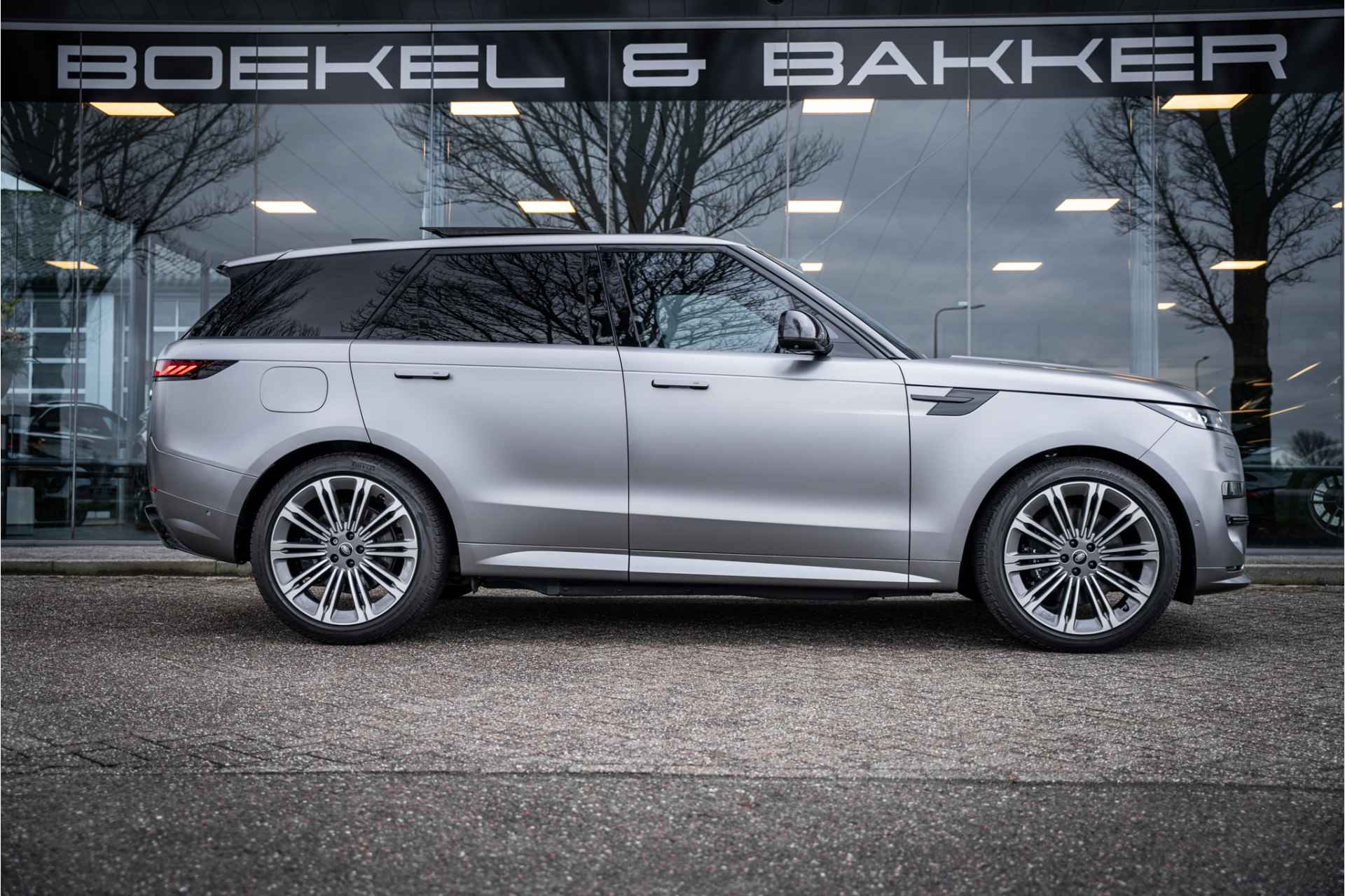 Land Rover Range Rover Sport P440e Dynamic HSE - Satin Grey - Full options!! NP155K - 90/91