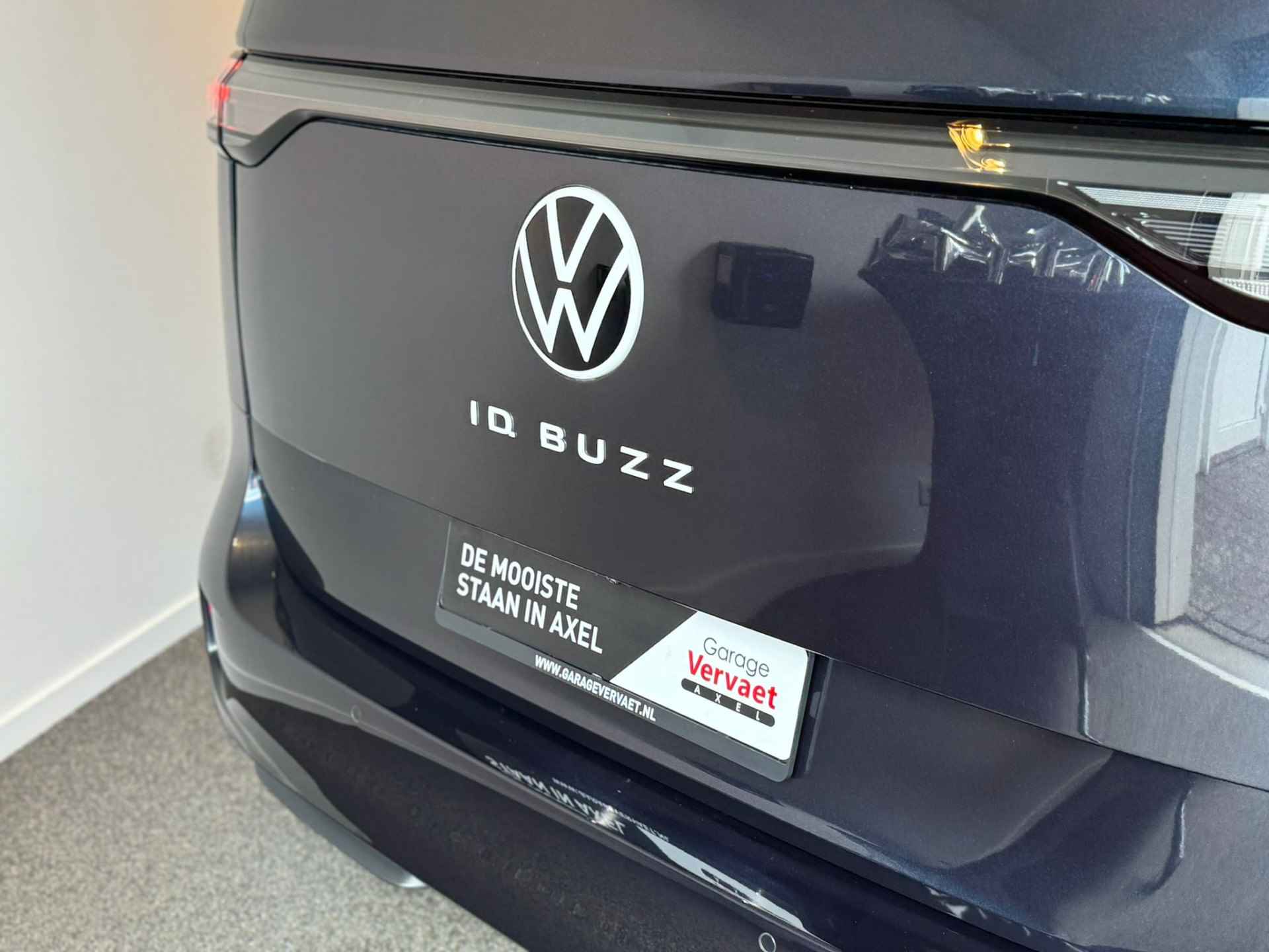 Volkswagen ID. Buzz Pro 77kWh - 9/31