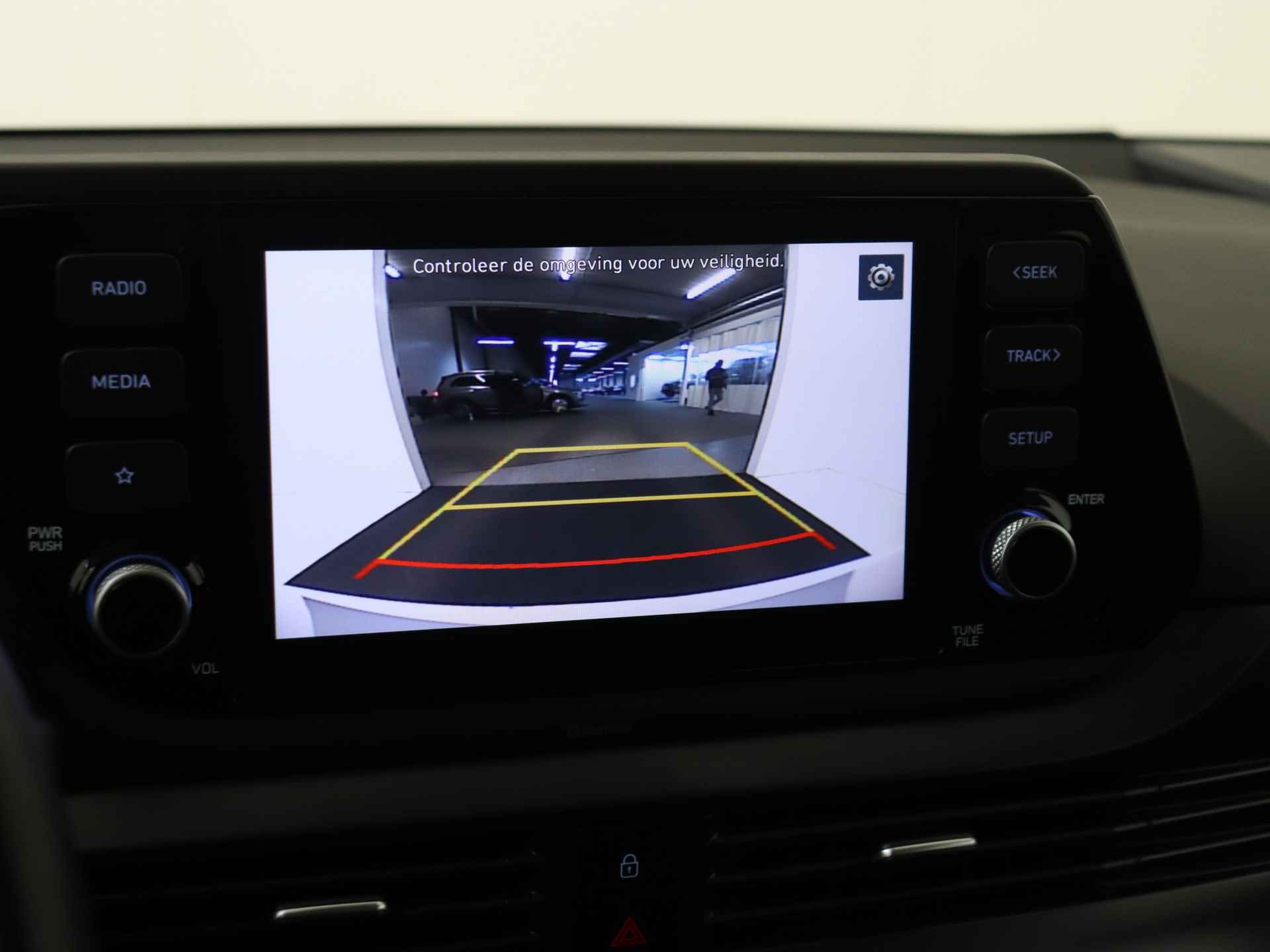 Hyundai i20 1.0 T-GDI Comfort | Camera | Apple Carplay | Airco - 15/40