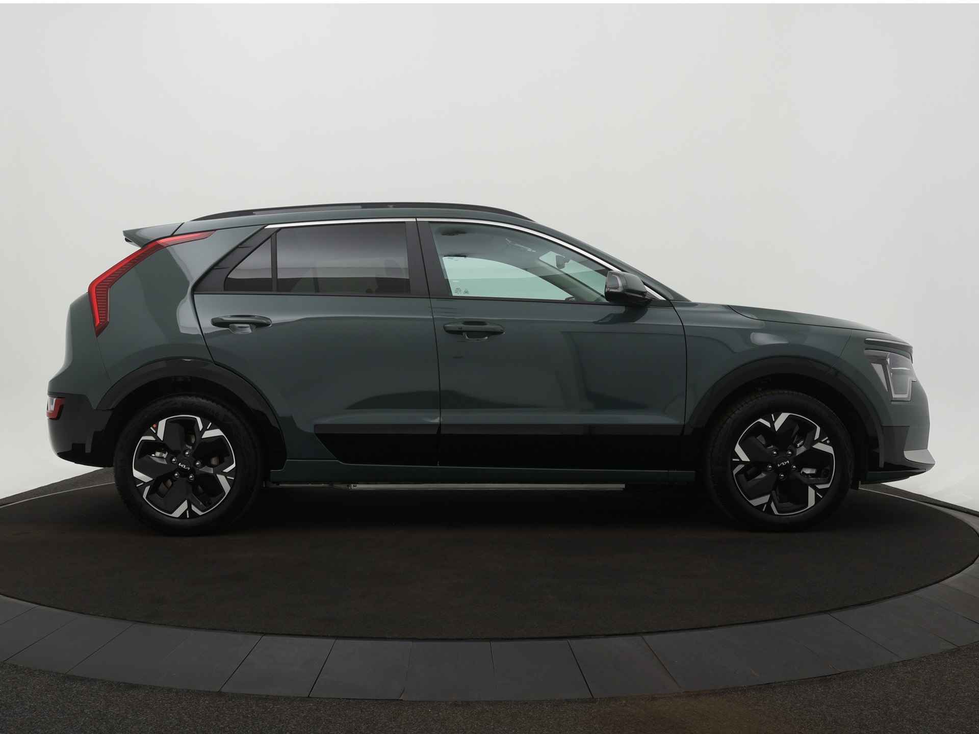 Kia Niro EV DynamicPlusLine 64.8 kWh - LED koplampen - Apple Carplay/Android Auto - Dodehoek detectie - Fabrieksgarantie tot 2031 - 9/41