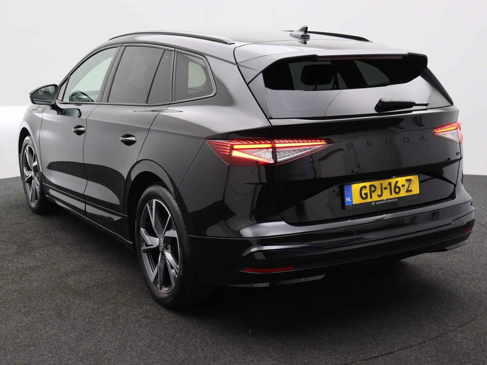 Skoda Enyaq 60 Sportline 180pk Automaat Adaptive cruise control, Elektrische achterklep, Achteruitrijcamera, Head up display, Navigatie, LED matrix verlichting, Stoelverwarming - 43/43