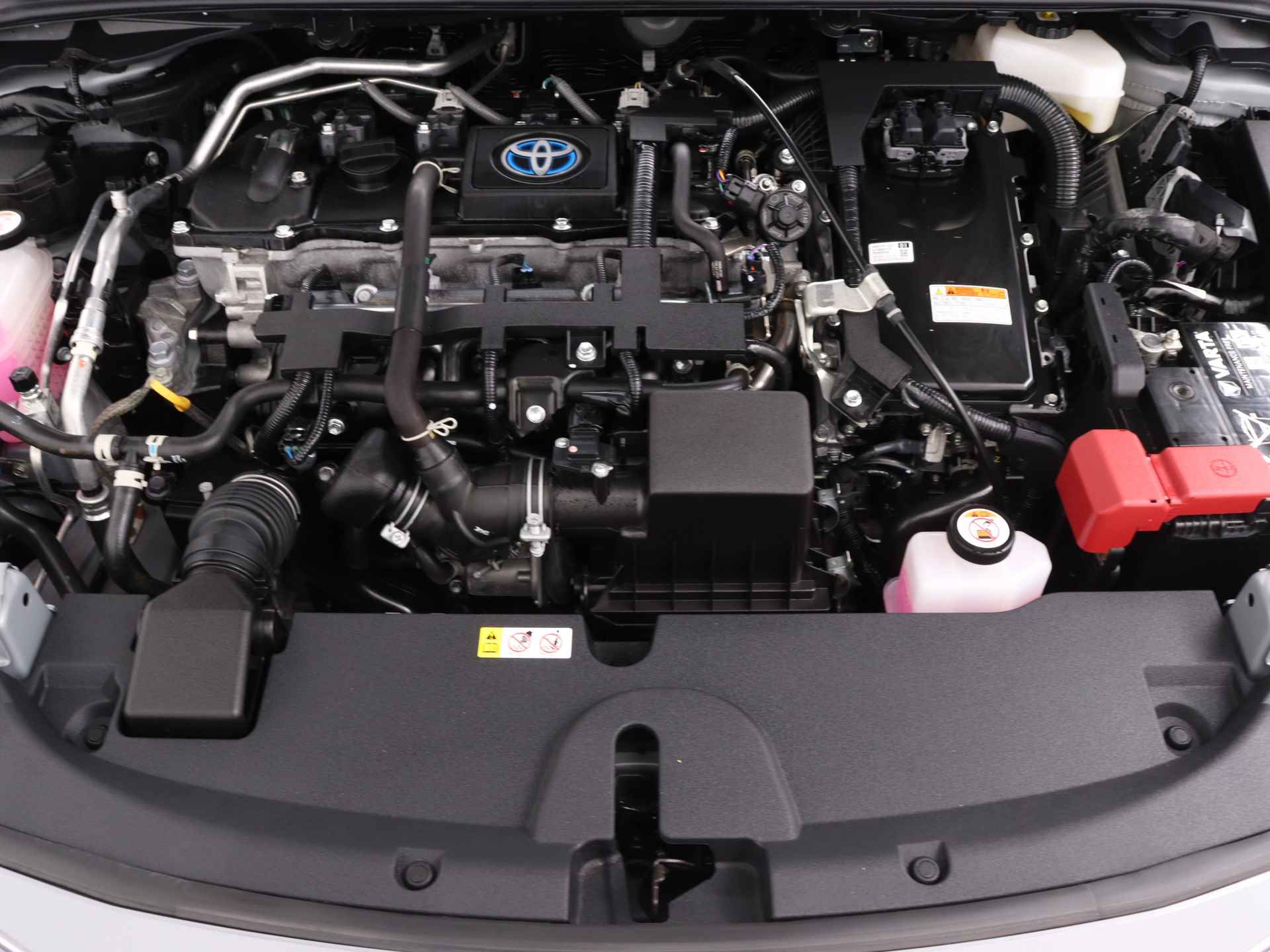 Toyota Corolla Touring Sports 1.8 Hybrid Dynamic | Navigatie | Stoelverwarming | Half lederen bekleding | - 41/43