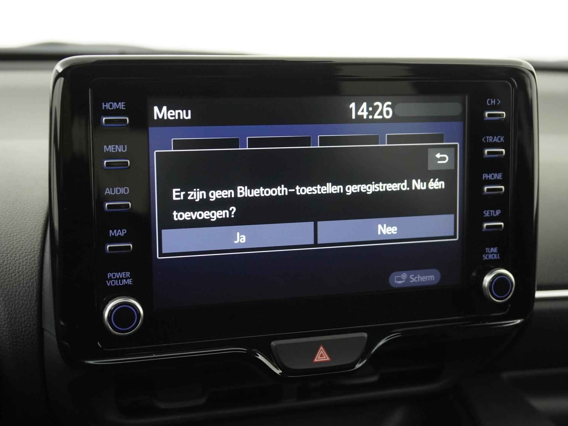 Toyota Yaris 1.5 Hybrid Bi-Tone | Panoramadak | Head Up | Zondag Open! - 17/36