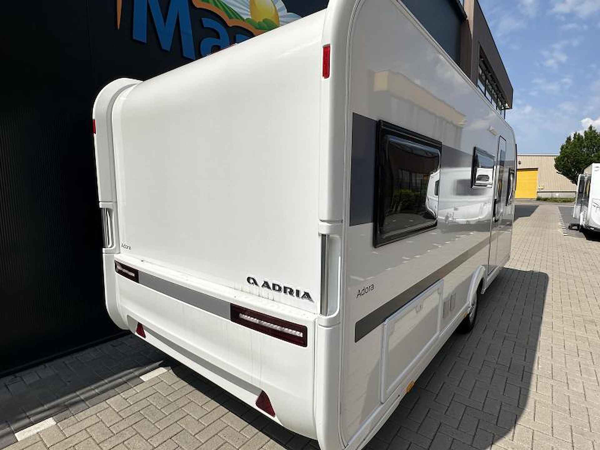 Adria Adora 542 UL - 4/17