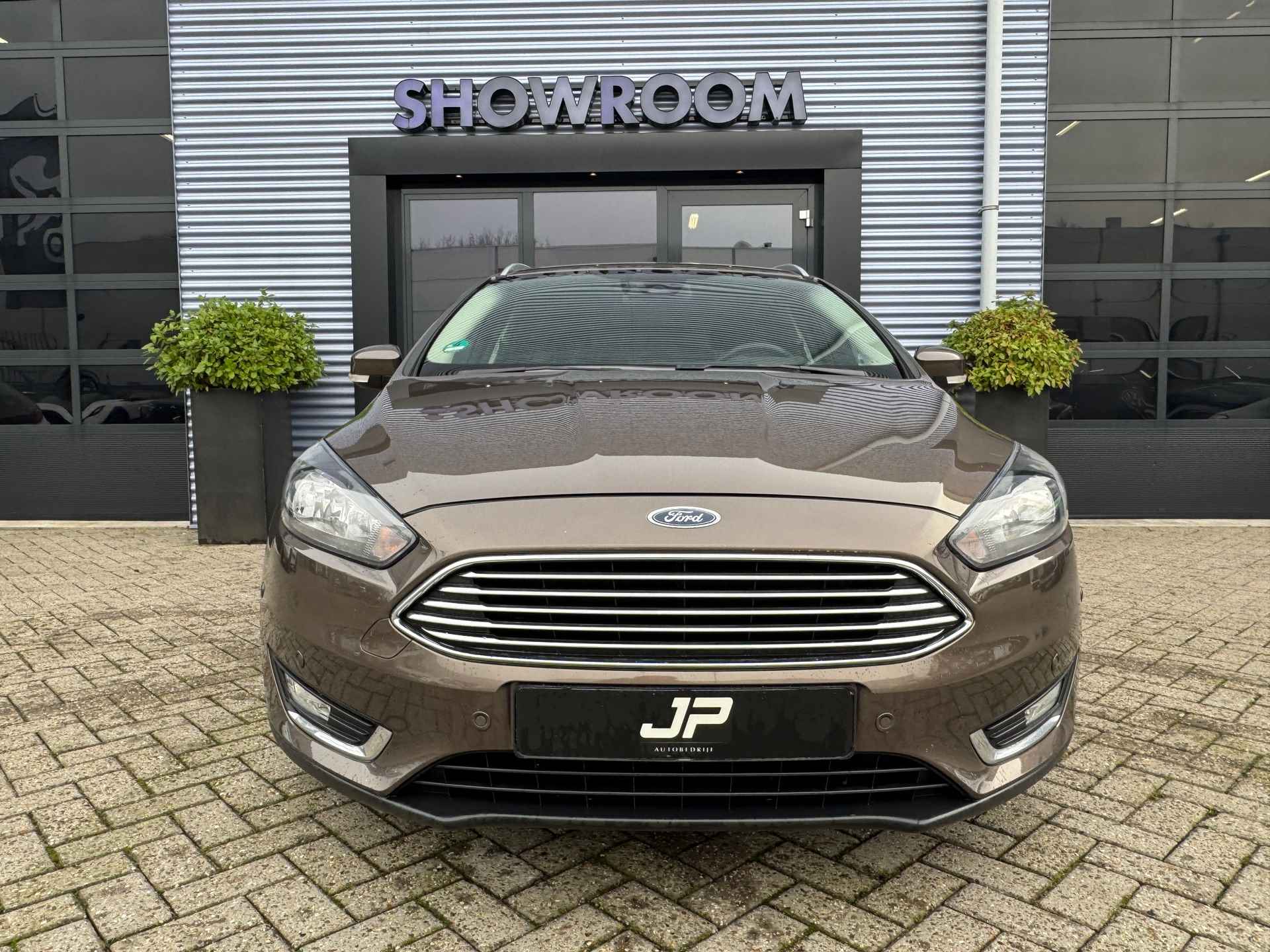 Ford Focus Wagon 1.0 Titanium Applecarplay, Fileparkeren|Navi|PDC|Stuur en stoelverwarming - 5/35