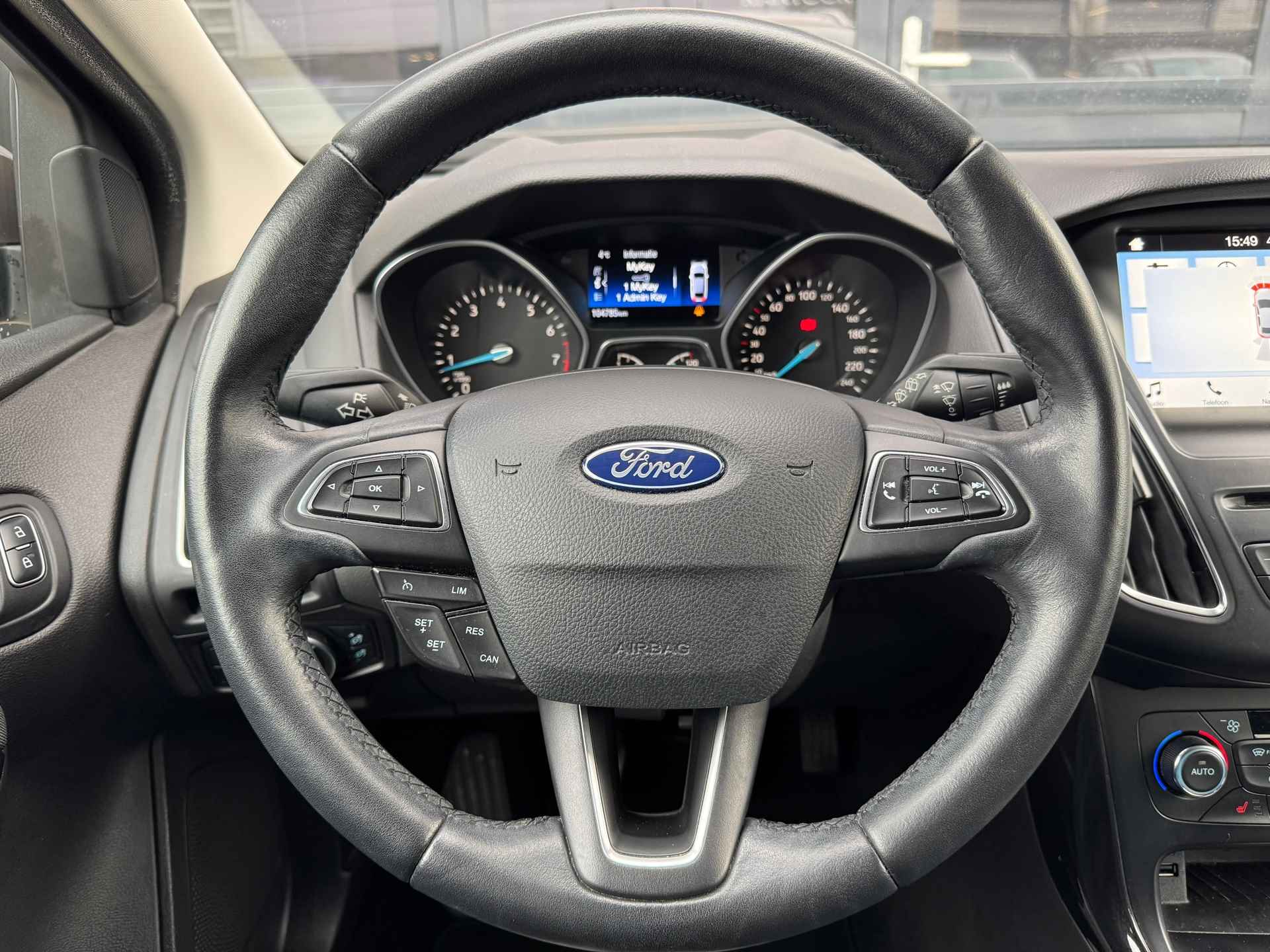 Ford Focus Wagon 1.0 Titanium Applecarplay, Fileparkeren|Navi|PDC|Stuur en stoelverwarming - 17/35