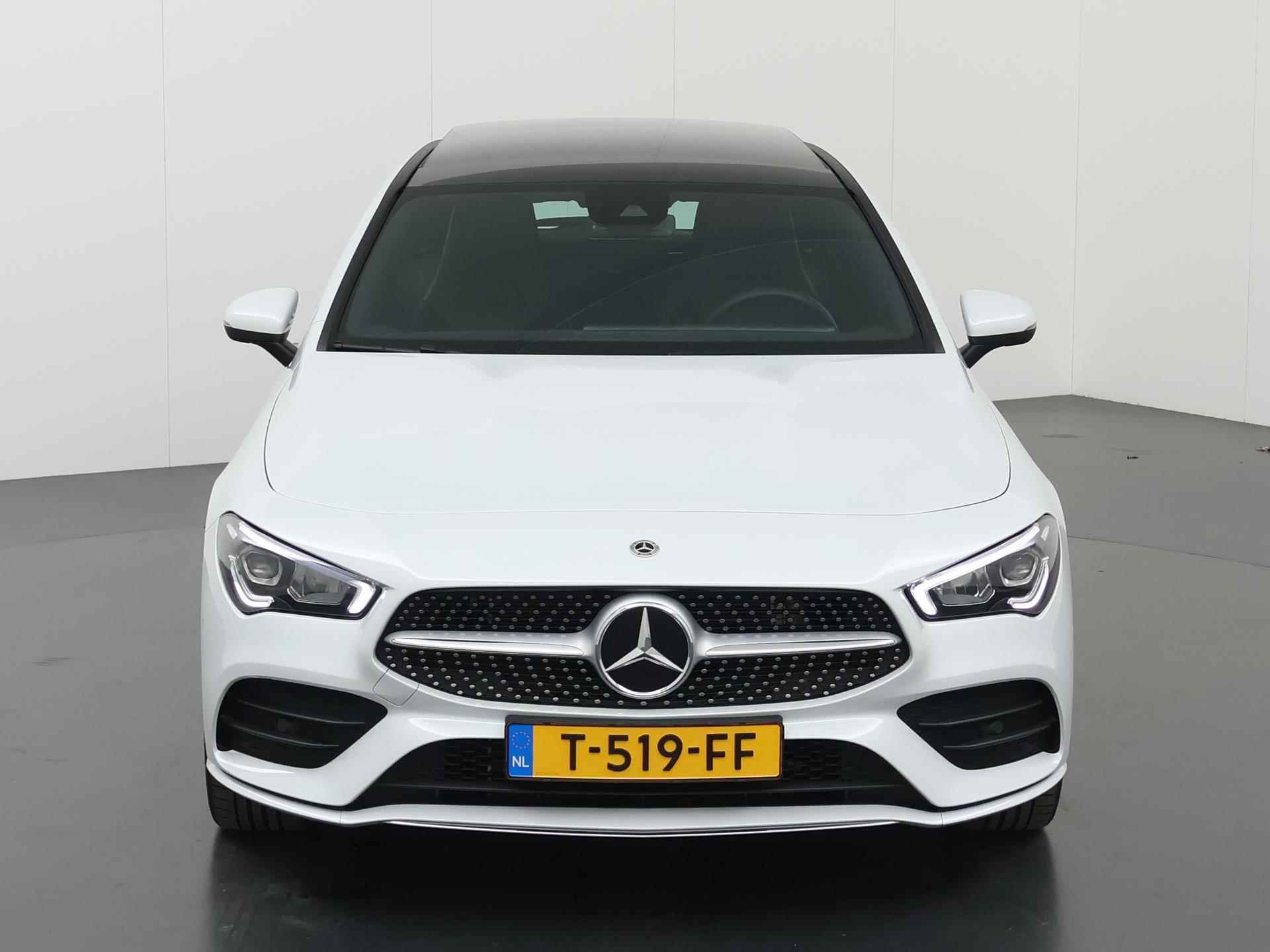 Mercedes-Benz CLA-klasse Shooting Brake 250 e AMG Line | Panoramadak | 19'' velgen | Keyless Go | Sfeerverlichting | achteruitrijcamera | High peformance led | - 4/45