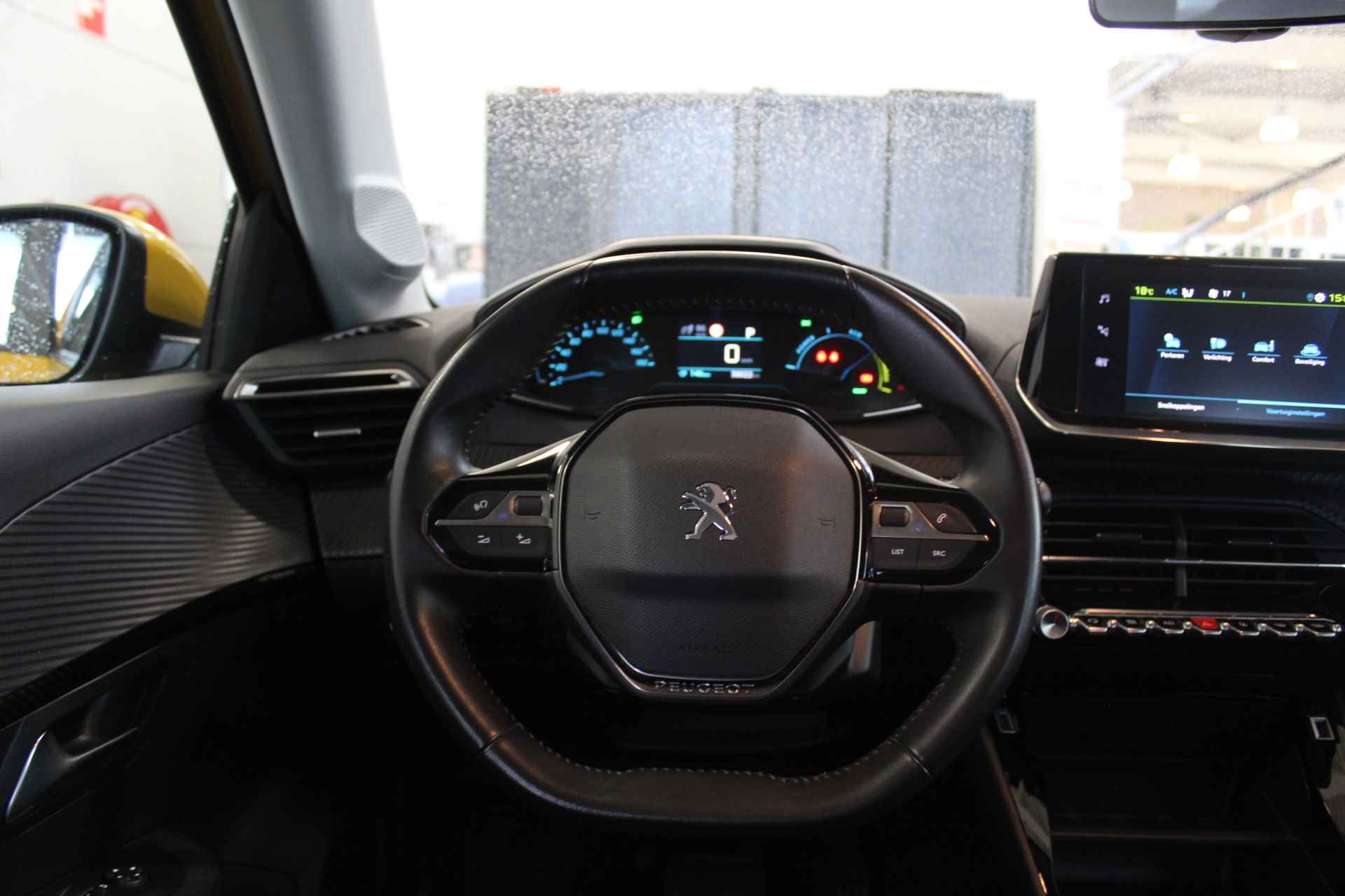 Peugeot e-208 EV Active 50 kWh | Elektrische ramen voor | Cruise control | apple Carplay | Keyless start - 8/32