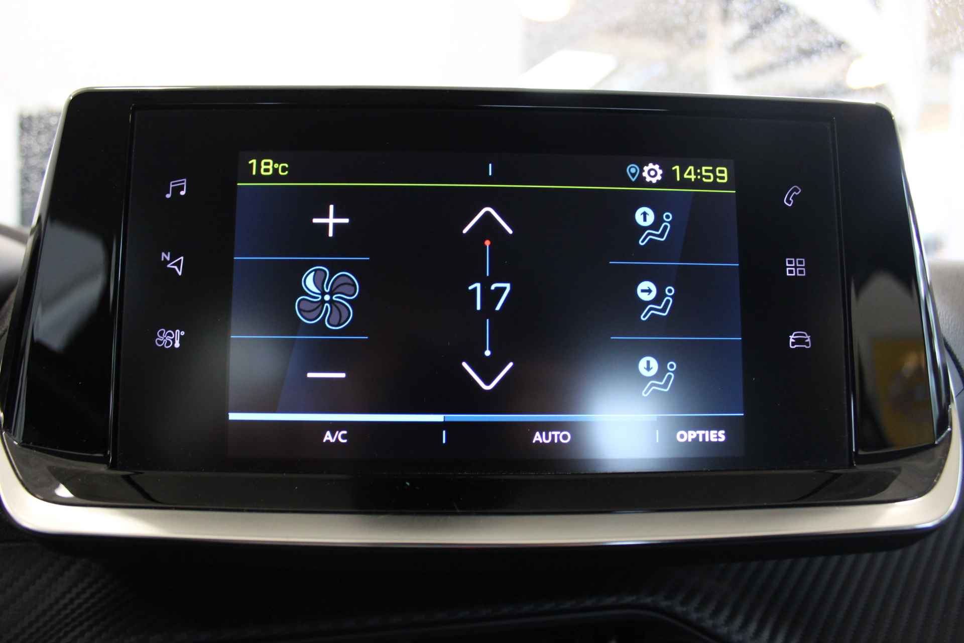 Peugeot e-208 EV Active 50 kWh | Elektrische ramen voor | Cruise control | apple Carplay | Keyless start - 20/32
