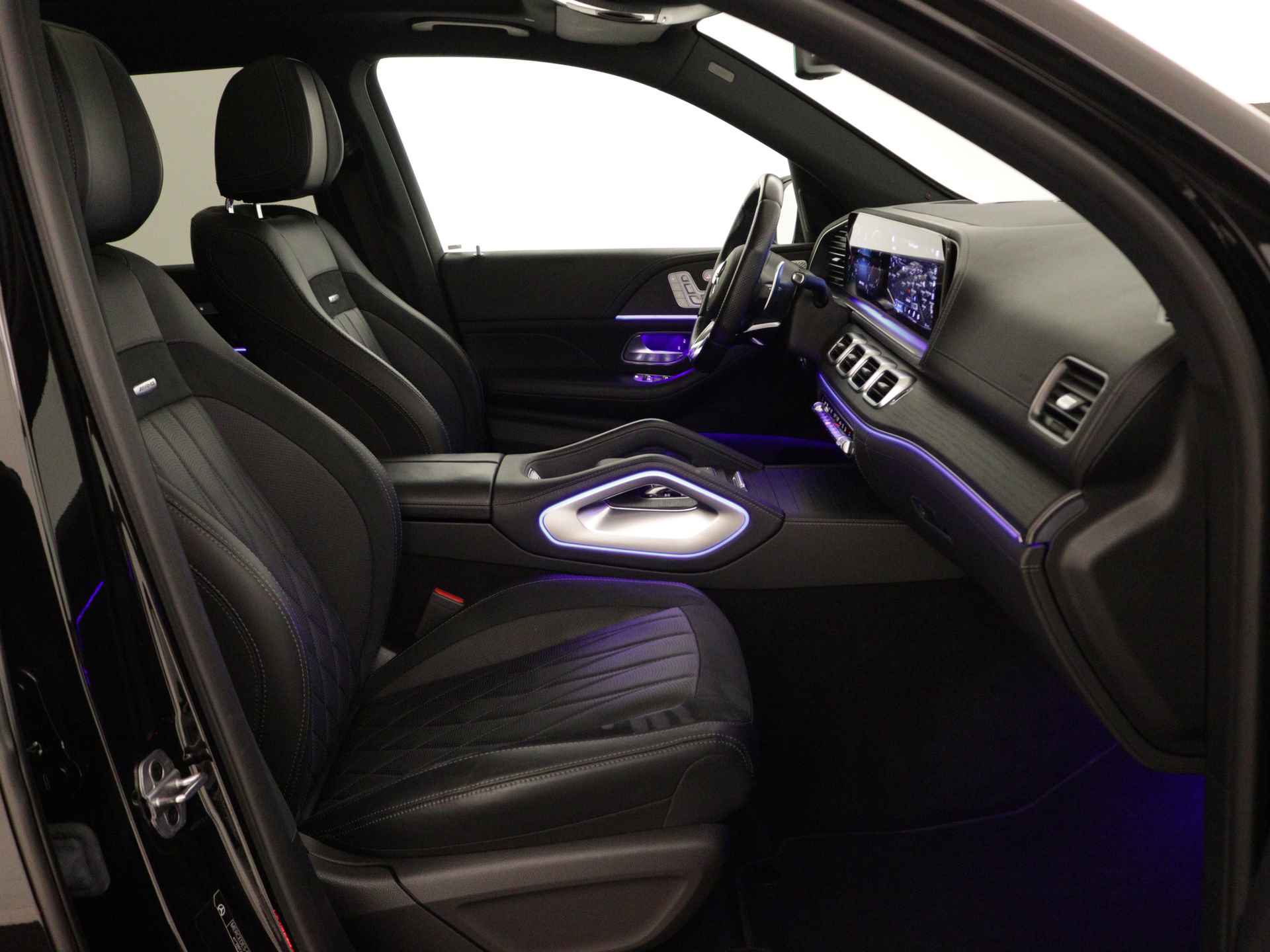 Mercedes-Benz GLS AMG 63 4-MATIC+ Nightpack 7 persoons | Rijassistentie Pack | Sluitbekrachtiging |Standverwarming | Panoramadak | Memory | Inclusief 24 maanden Mercedes-Benz Certified garantie voor Europa. - 32/49