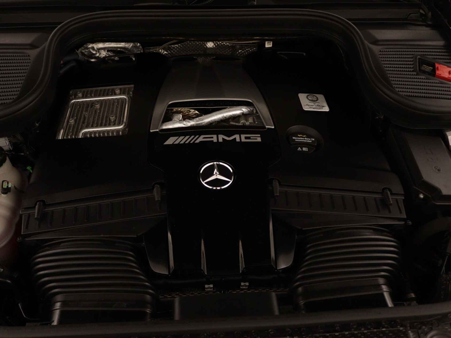 Mercedes-Benz GLS AMG 63 4-MATIC+ Nightpack 7 persoons | Rijassistentie Pack | Sluitbekrachtiging |Standverwarming | Panoramadak | Memory | Inclusief 24 maanden Mercedes-Benz Certified garantie voor Europa. - 43/49