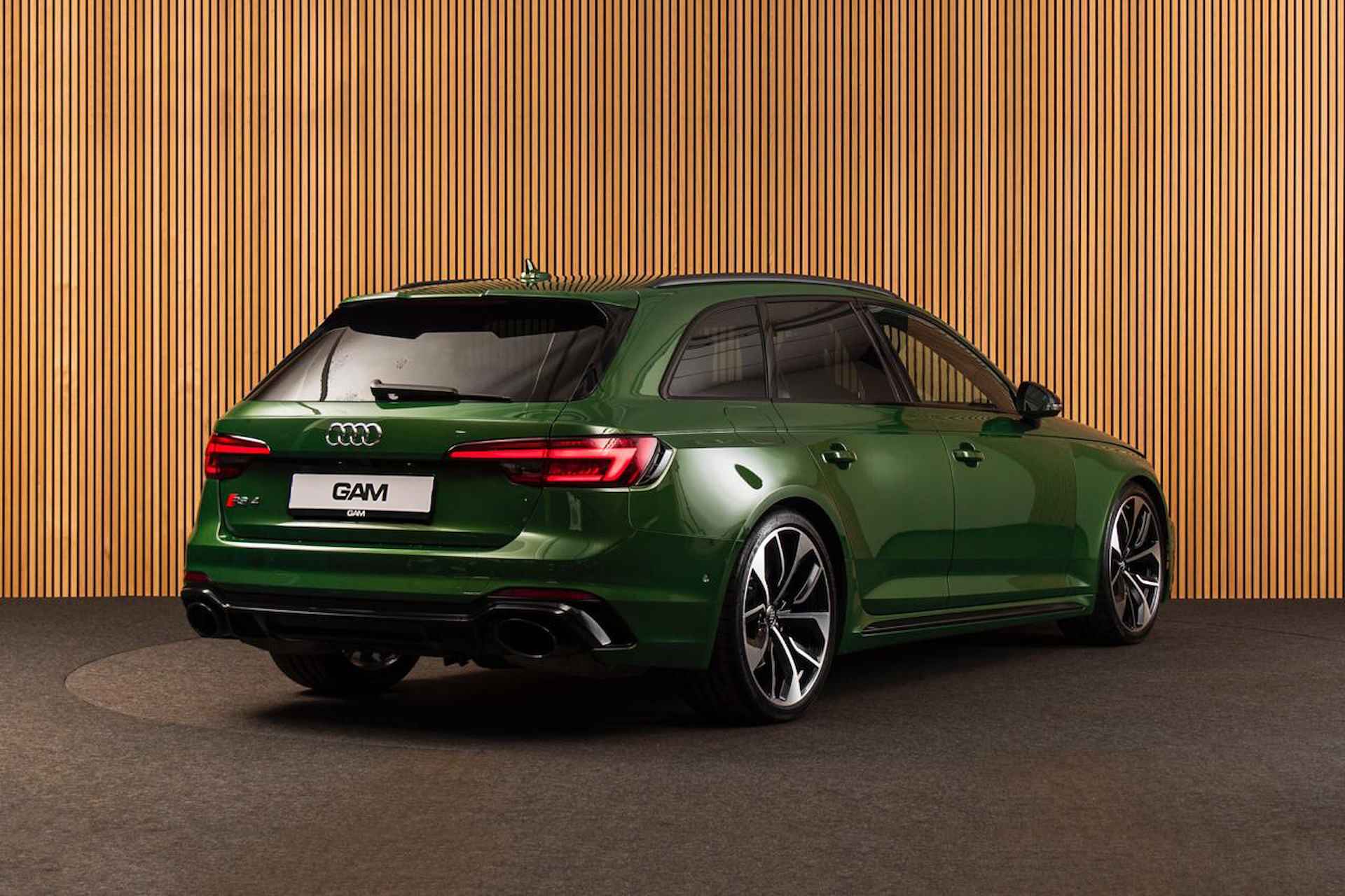 Audi RS4 Avant 2.9 TFSI quattro KERAMISCH-PANO-B&O-TOUR-CITY-PARKING - 5/21