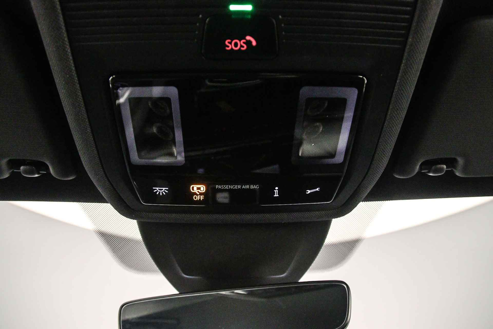 Volkswagen Golf R-Line Business 1.5 eTSI 150pk DSG Automaat Adaptive cruise control, Navigatie, Achteruitrijcamera, Stoelverwarming, Airco, DAB, Parkeersensoren, Stuurwiel verwarmd, LED verlichting - 34/47