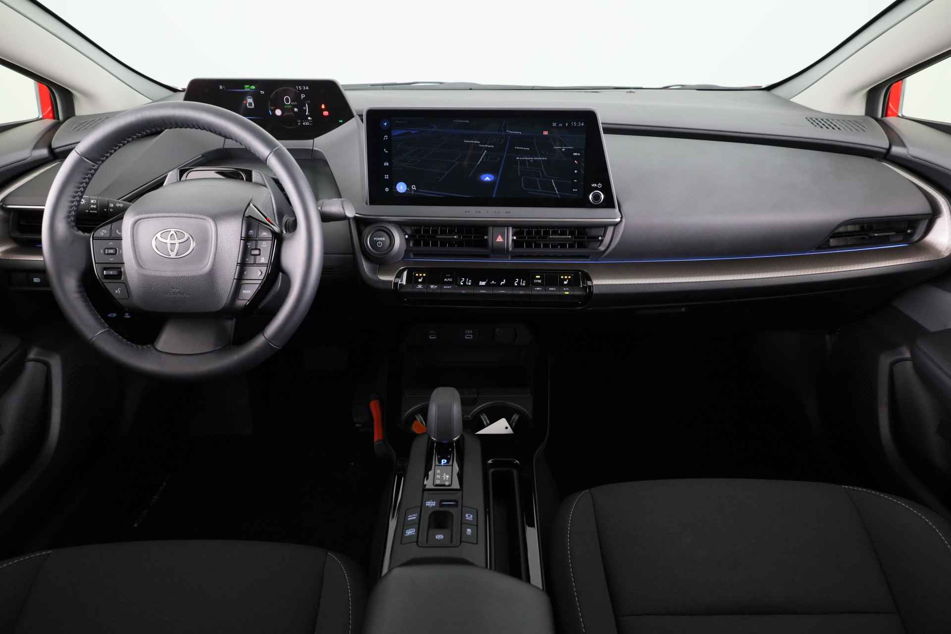 Toyota Prius 2.0 Plug-in Executive *DEMO* | Navigatie | Stoelverwarming | - 5/36