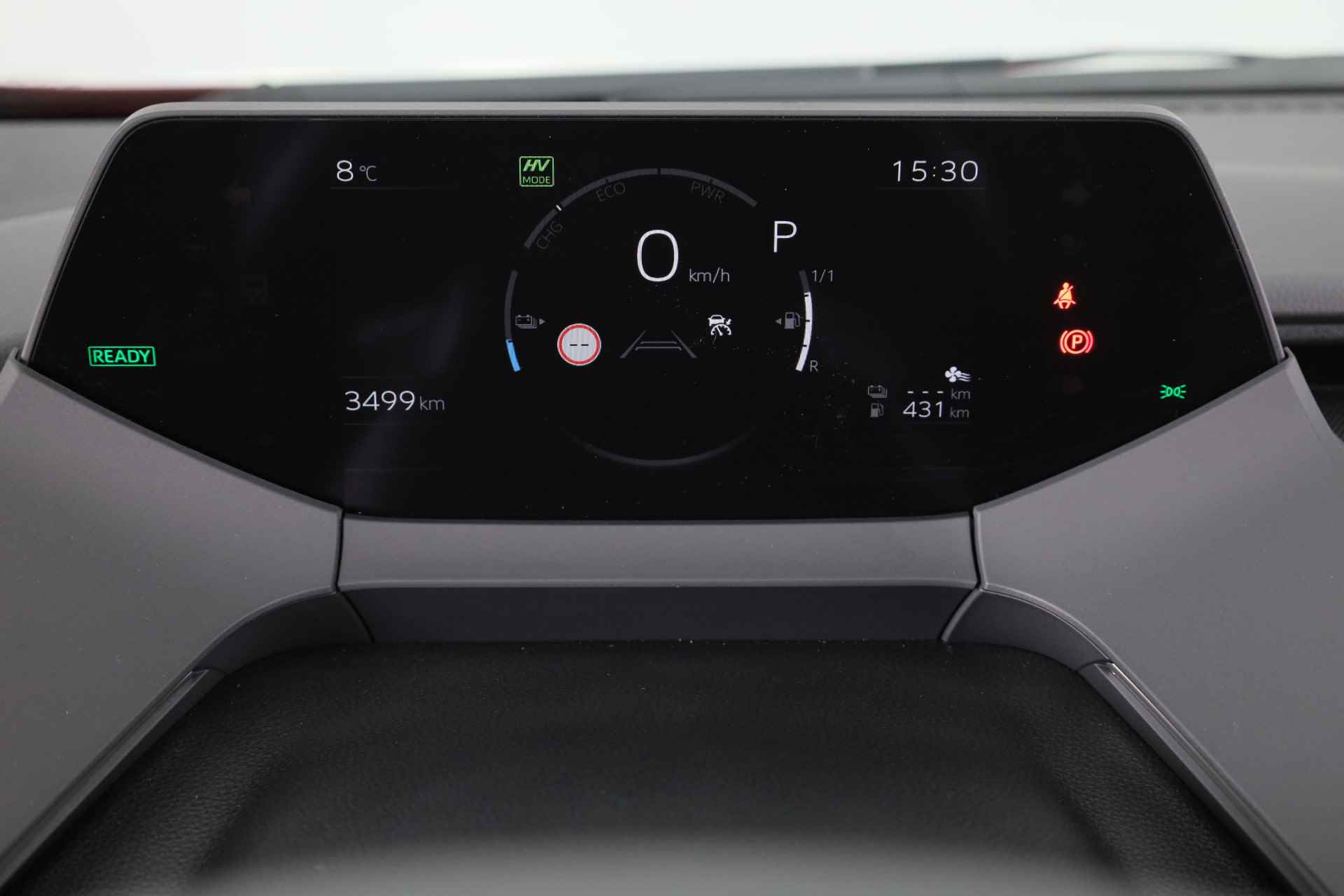 Toyota Prius 2.0 Plug-in Executive *DEMO* | Navigatie | Stoelverwarming | - 6/36