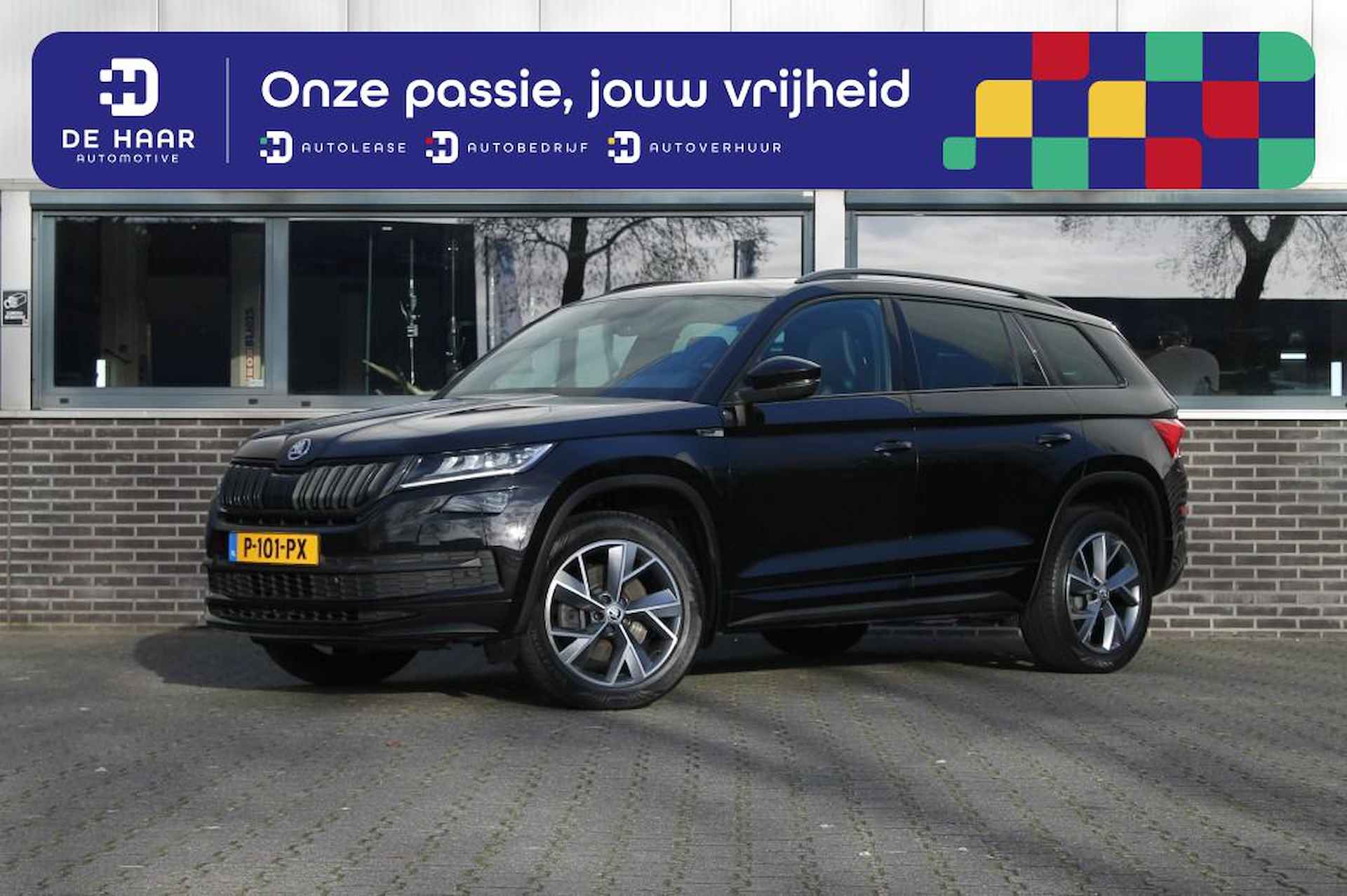 SKODA Kodiaq 2.0 TSI 4X4 Sportline Business 7 Persoons - Pano - Trekhaak