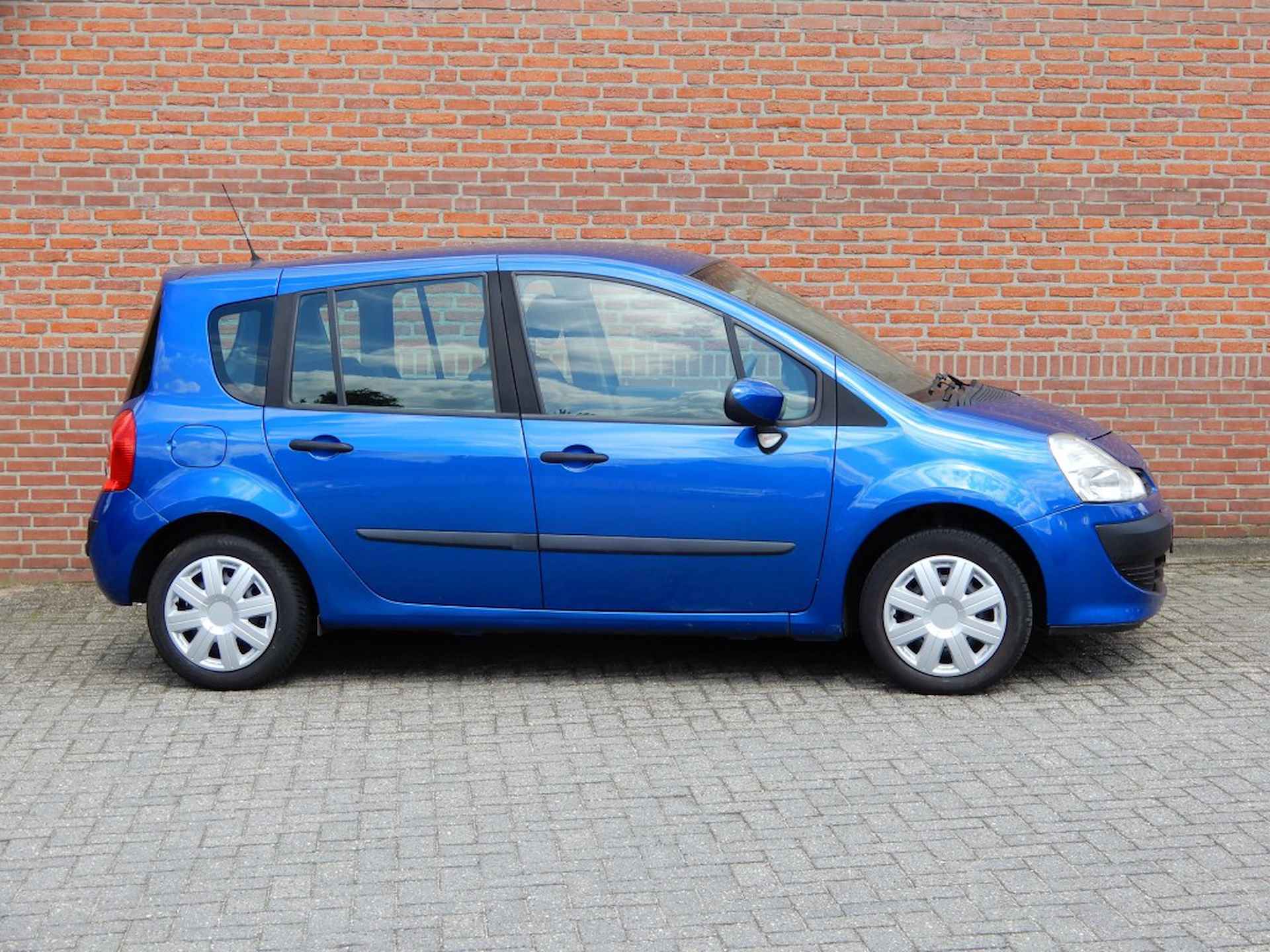 RENAULT Grand Modus 1.2-16V EXPRESSION - 16/17