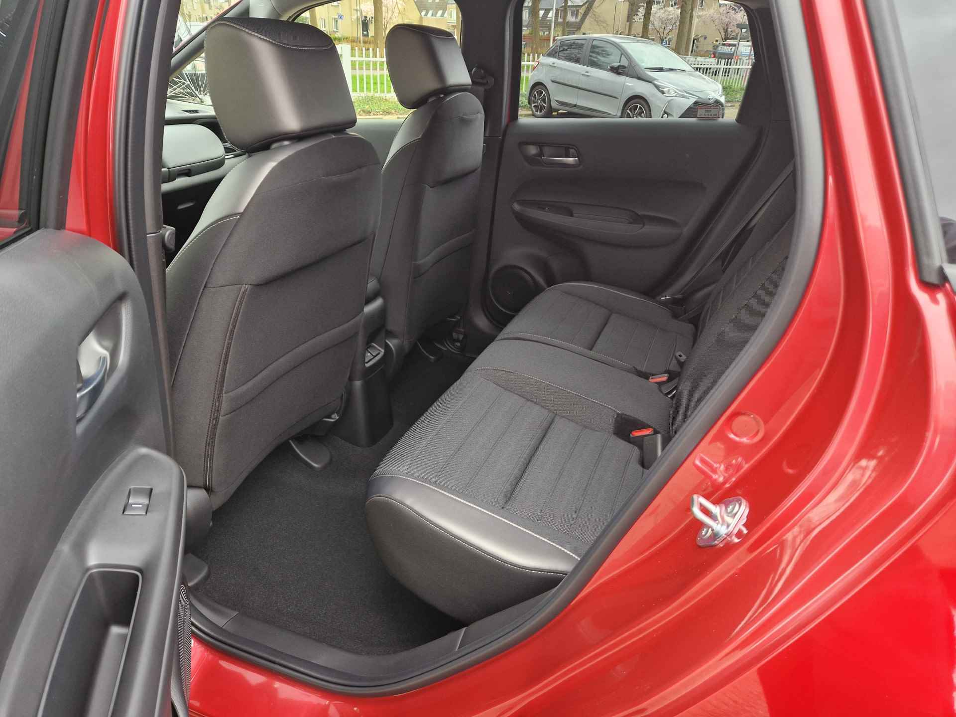 Honda Jazz 1.5 e:HEV Advance Crosstar Navigatie, Parkeersensoren V+A, Apple/Android , All-in Rijklaarprijs - 7/29