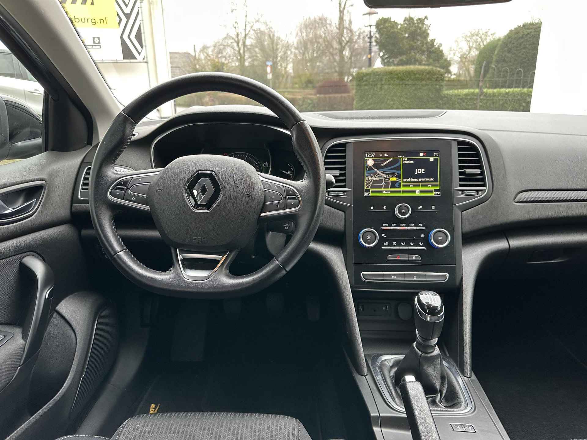 Renault Mégane IV TCe 130 Limited - 5/30