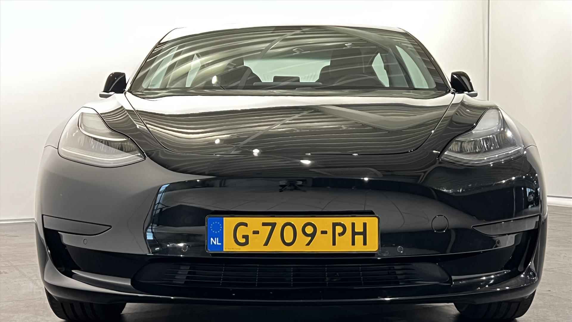 Tesla Model 3 Standard Plus RWD | PANORAMA DAK | VERWARMBARE STOELEN - 4/39