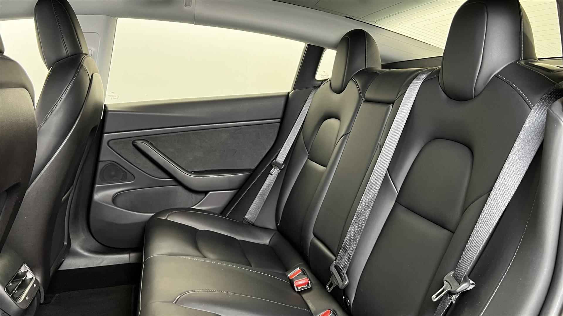 Tesla Model 3 Standard Plus RWD | PANORAMA DAK | VERWARMBARE STOELEN - 25/39