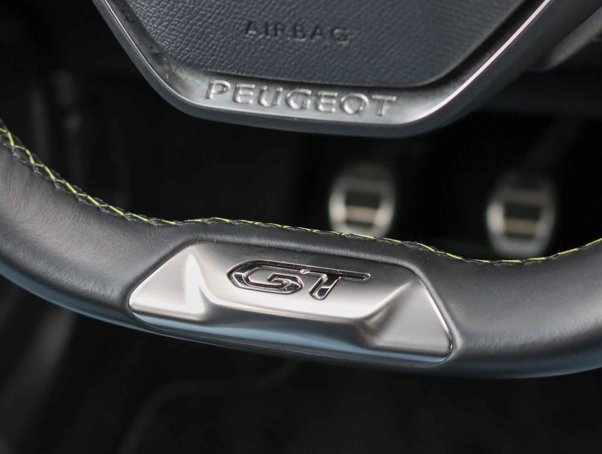 Peugeot 2008 1.2 130 PK Blue Lease Allure | Stoelverwarming | Apple carplay/Android auto | Camera - 18/52
