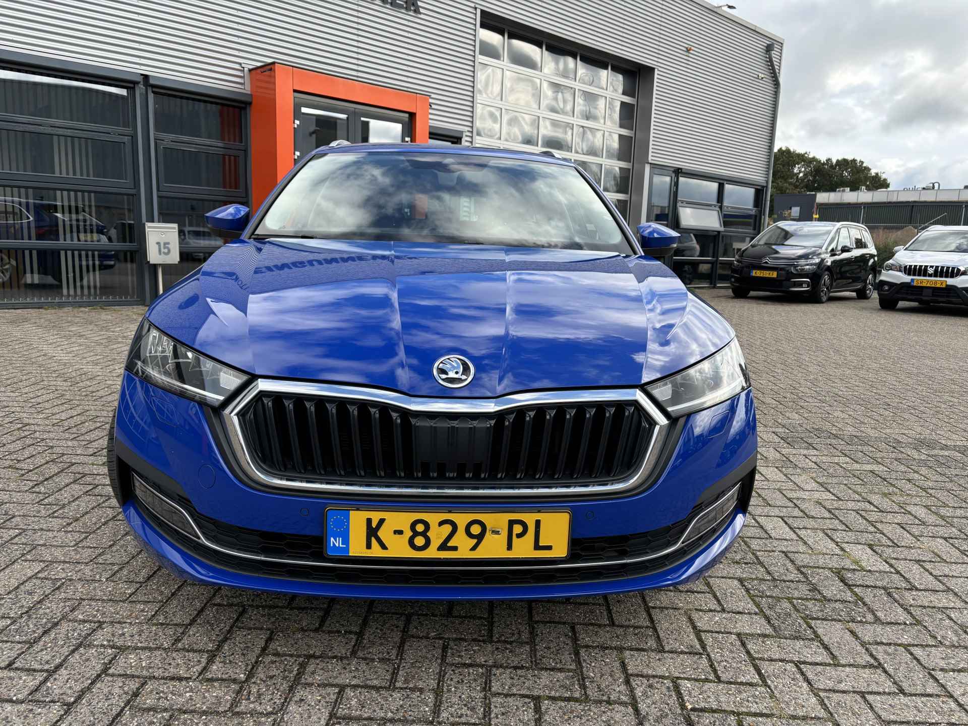 Škoda Octavia Combi 1.0 TSI Business Edition Plus NL-Auto 1e eigenaar / Apple/Android Carplay / Trekhaak / Digitaal Display / Parkeersensoren - 9/27