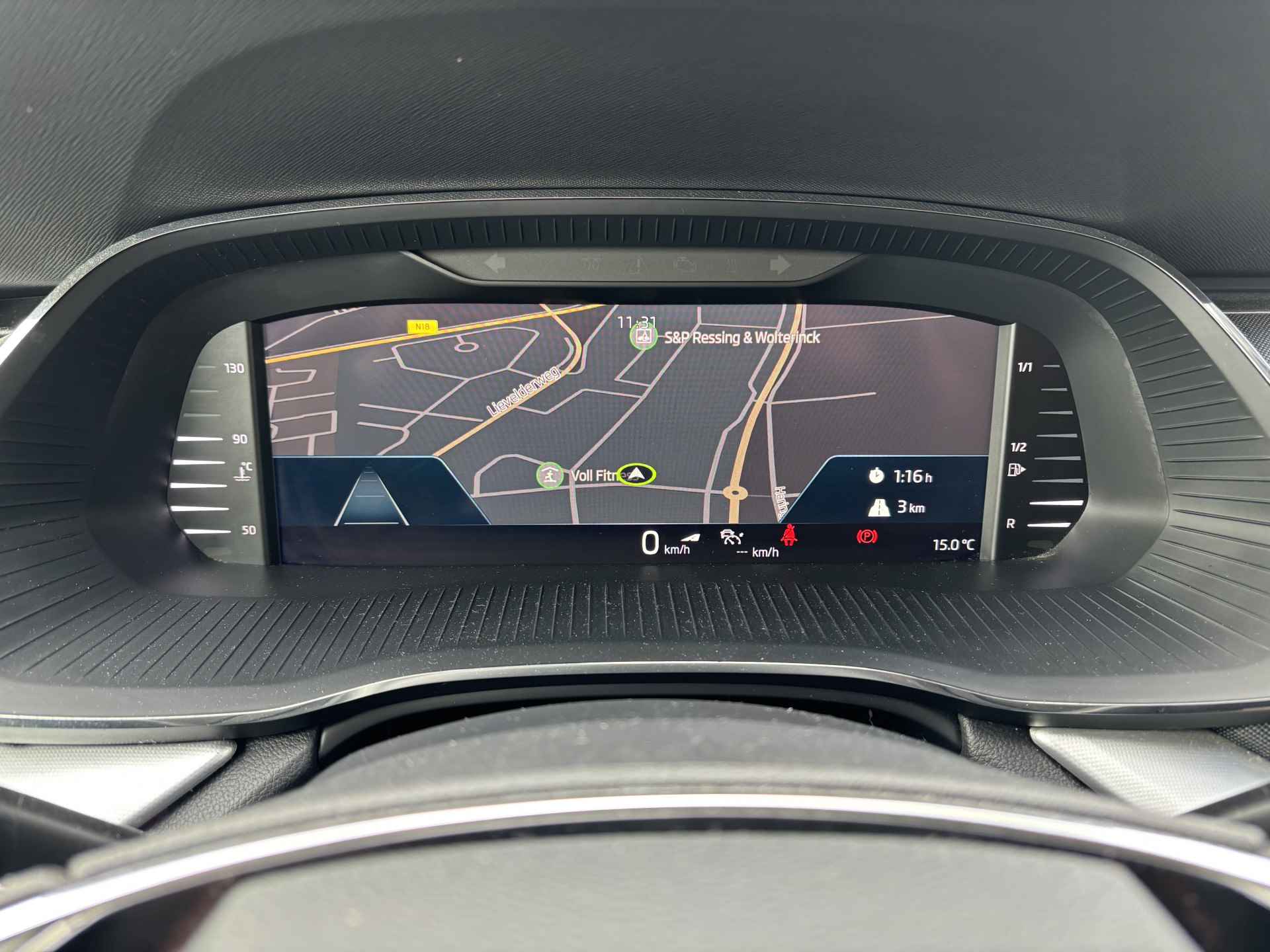 Škoda Octavia Combi 1.0 TSI Business Edition Plus NL-Auto 1e eigenaar / Apple/Android Carplay / Trekhaak / Digitaal Display / Parkeersensoren - 23/27