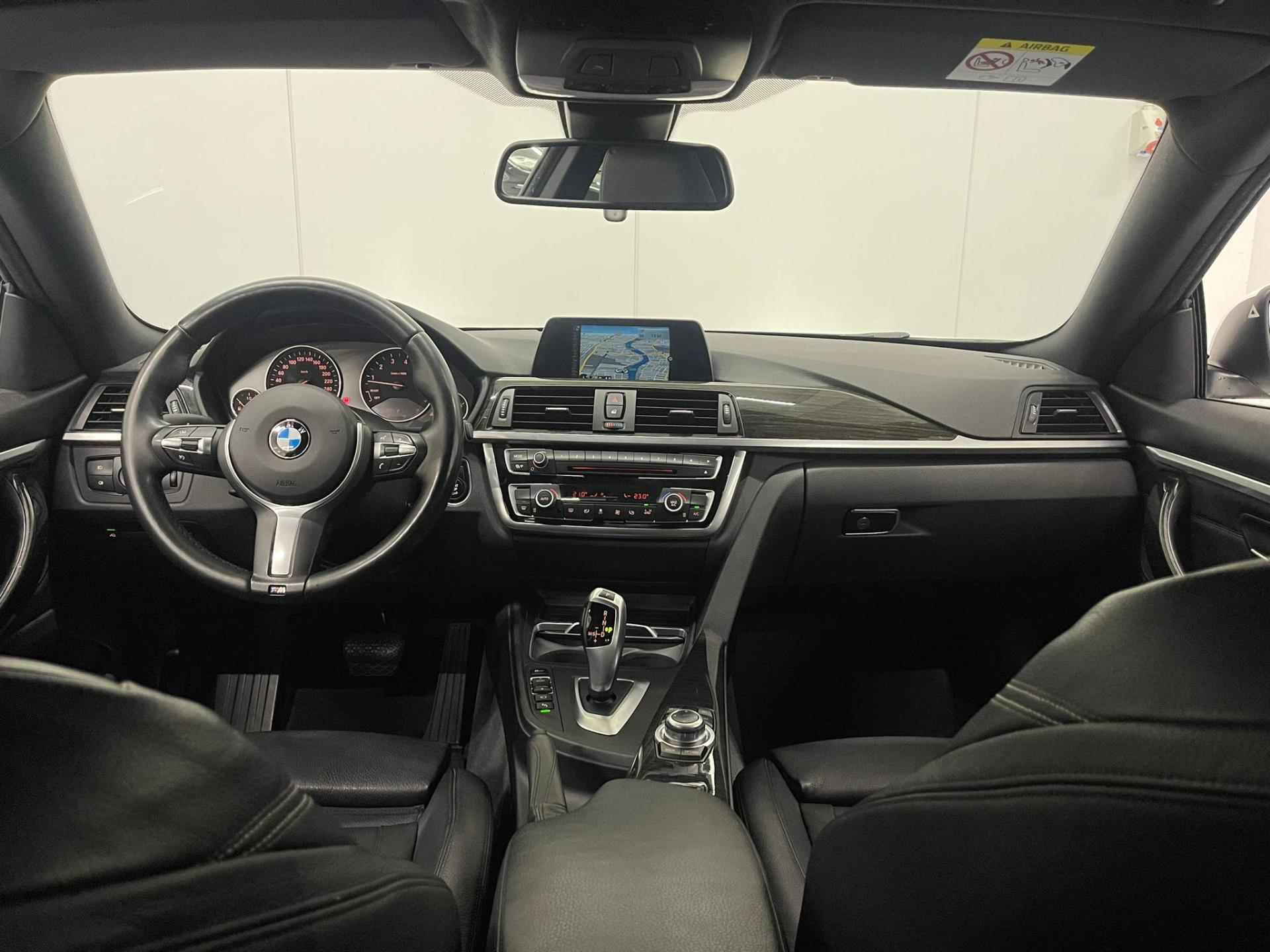 BMW 4-serie Coupé 420i Luxury - 18/18
