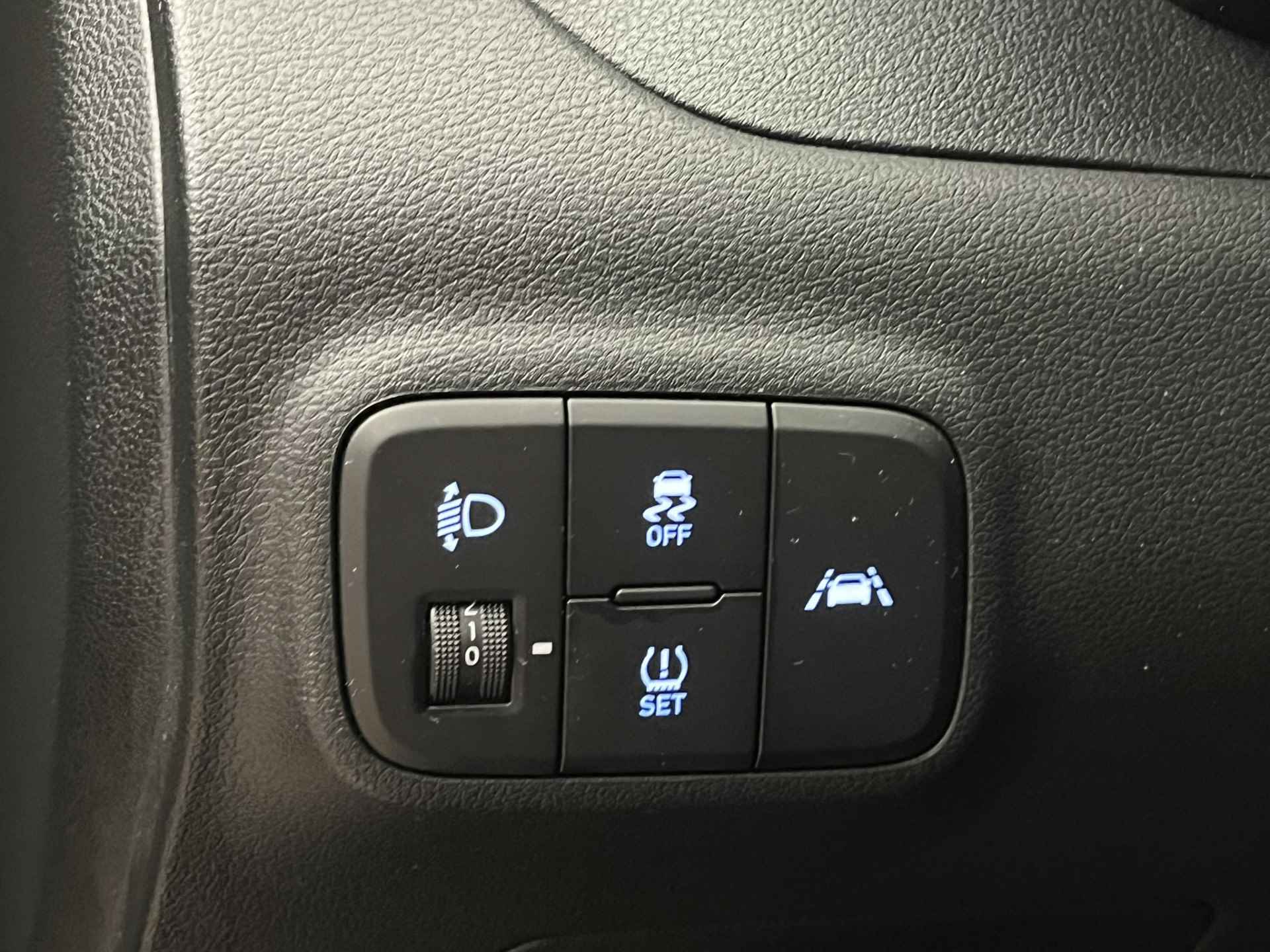 Hyundai i10 1.0 Comfort 5-zits Automaat | 5-Deurs | Airco | Cruise | Bluetooth | DAB | Rijstrooksensor | Central - 36/39