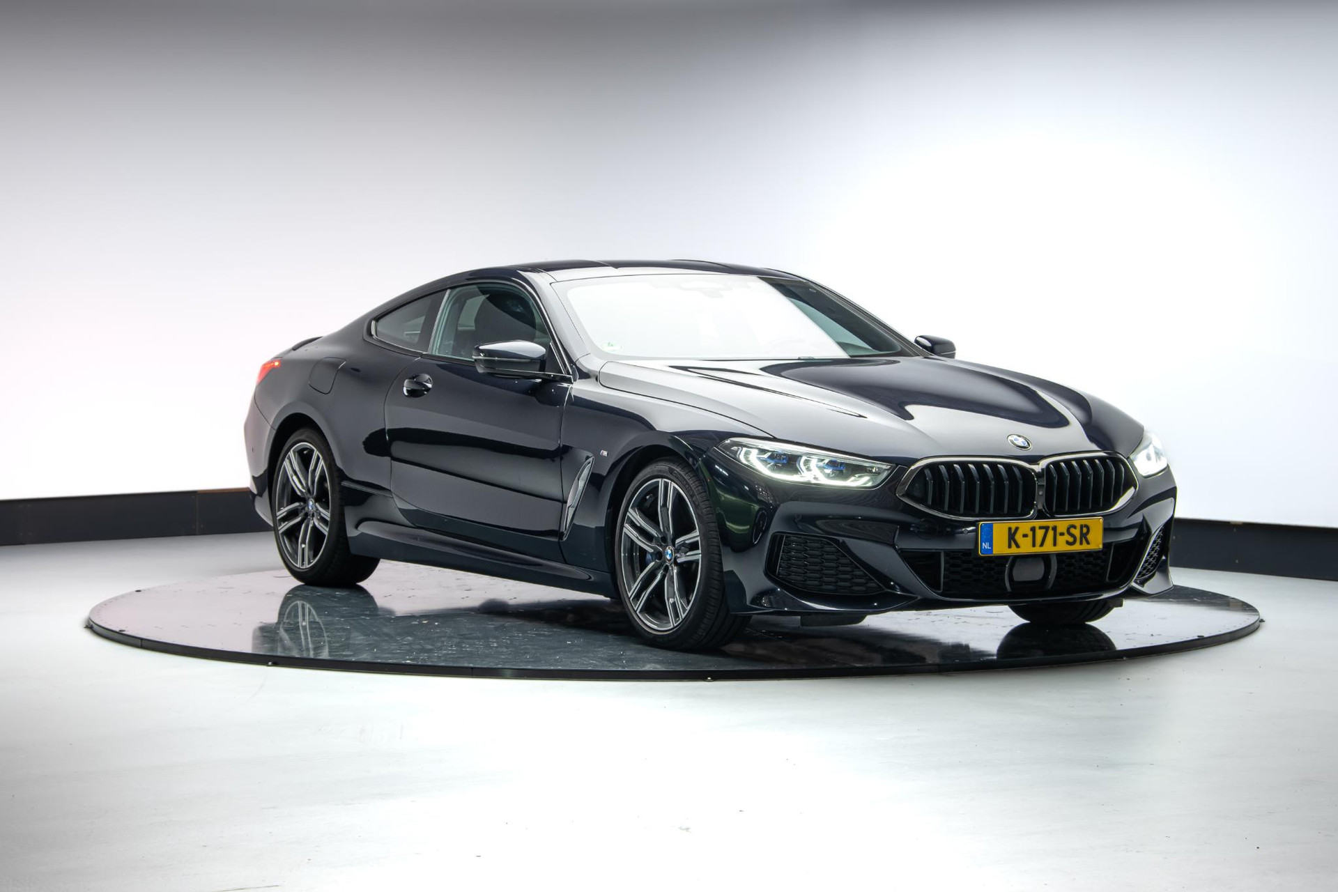 BMW 8-serie 840d xDrive High Executive | M-Sport | Driving Assistant Professional | Laser |