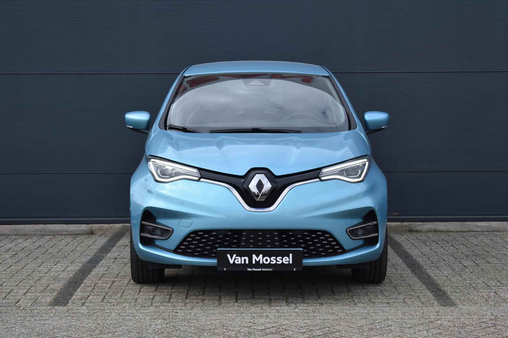 Renault ZOE R135 Intens 52 kWh (ex Accu) 136pk | Warmtepomp | Navigatie | Achteruitrijcamera | Parkeersensoren | LMV 16'' - 2/38