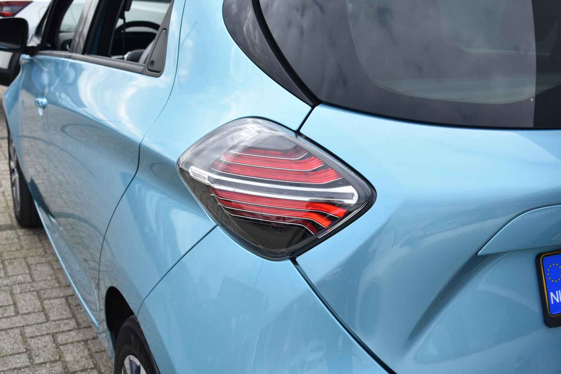 Renault ZOE R135 Intens 52 kWh (ex Accu) 136pk | Warmtepomp | Navigatie | Achteruitrijcamera | Parkeersensoren | LMV 16'' - 11/38