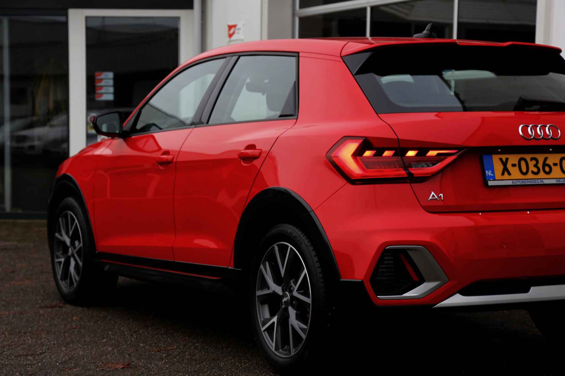 Audi A1 citycarver 30 TFSI 116PK epic*Perfect Audi Onderh.*Incl. BTW*1ste Eig*Apple Carplay-Android/Stoelverw./Virtual Cockpit/LED Kopla - 23/49