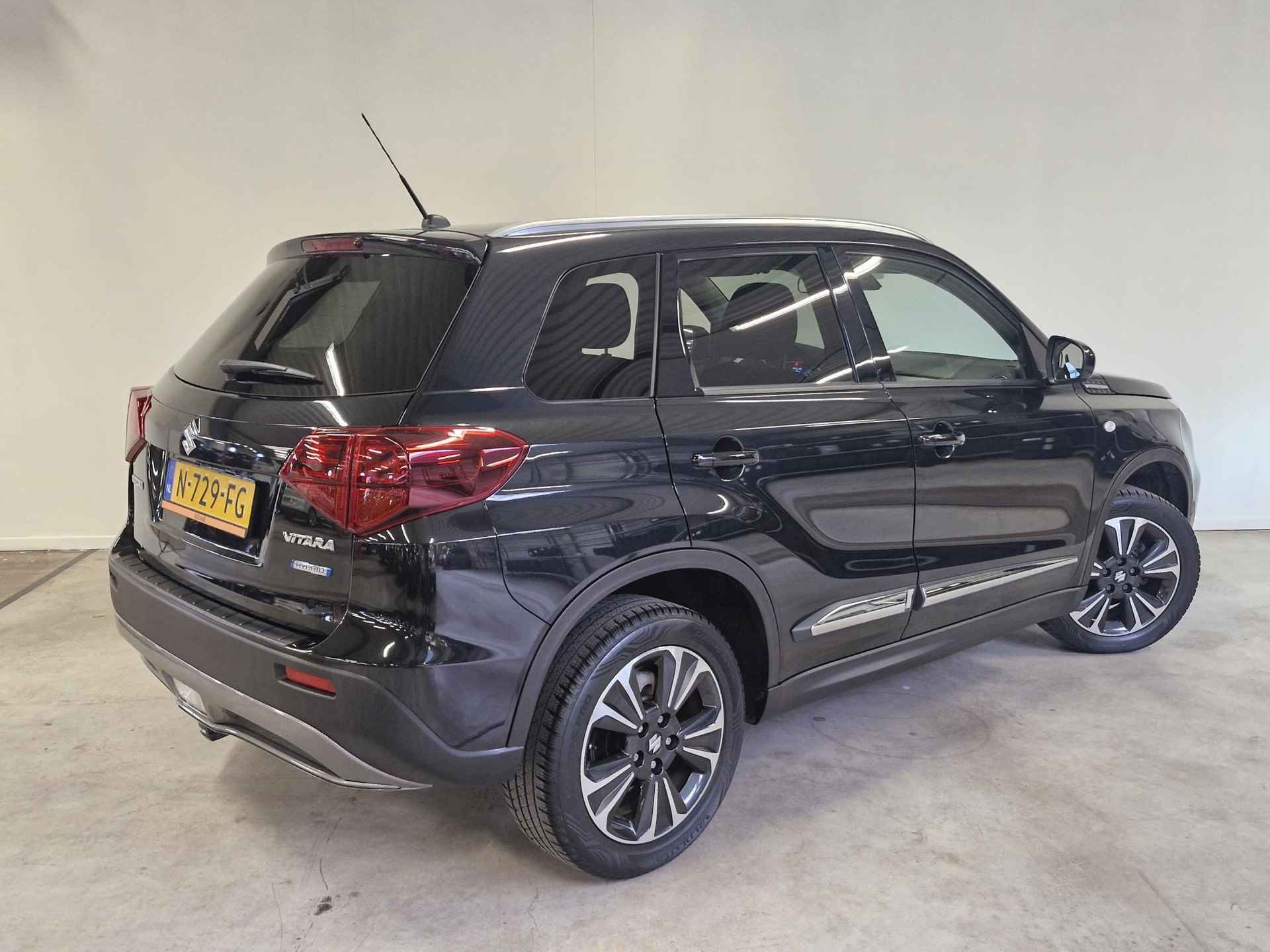 Suzuki Vitara 1.4 Boosterjet Select Smart Hybrid | NL-auto | 1e Eig. | Trekhaak | All-season Banden | Navigatie | Camera | Apple Carplay & Android Auto - 5/33