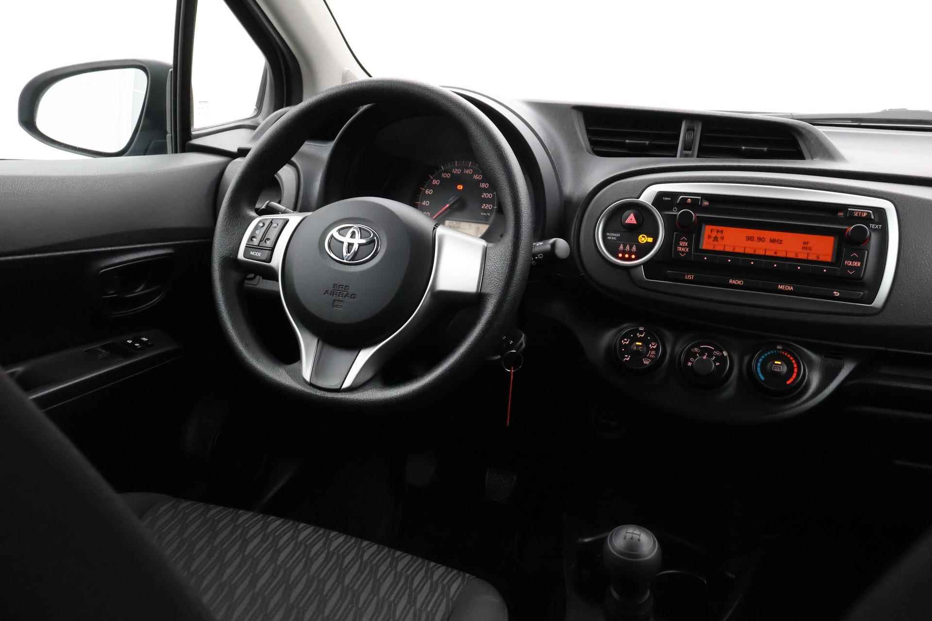 Toyota Yaris 1.0 VVT-i Comfort | Trekhaak - 15/24