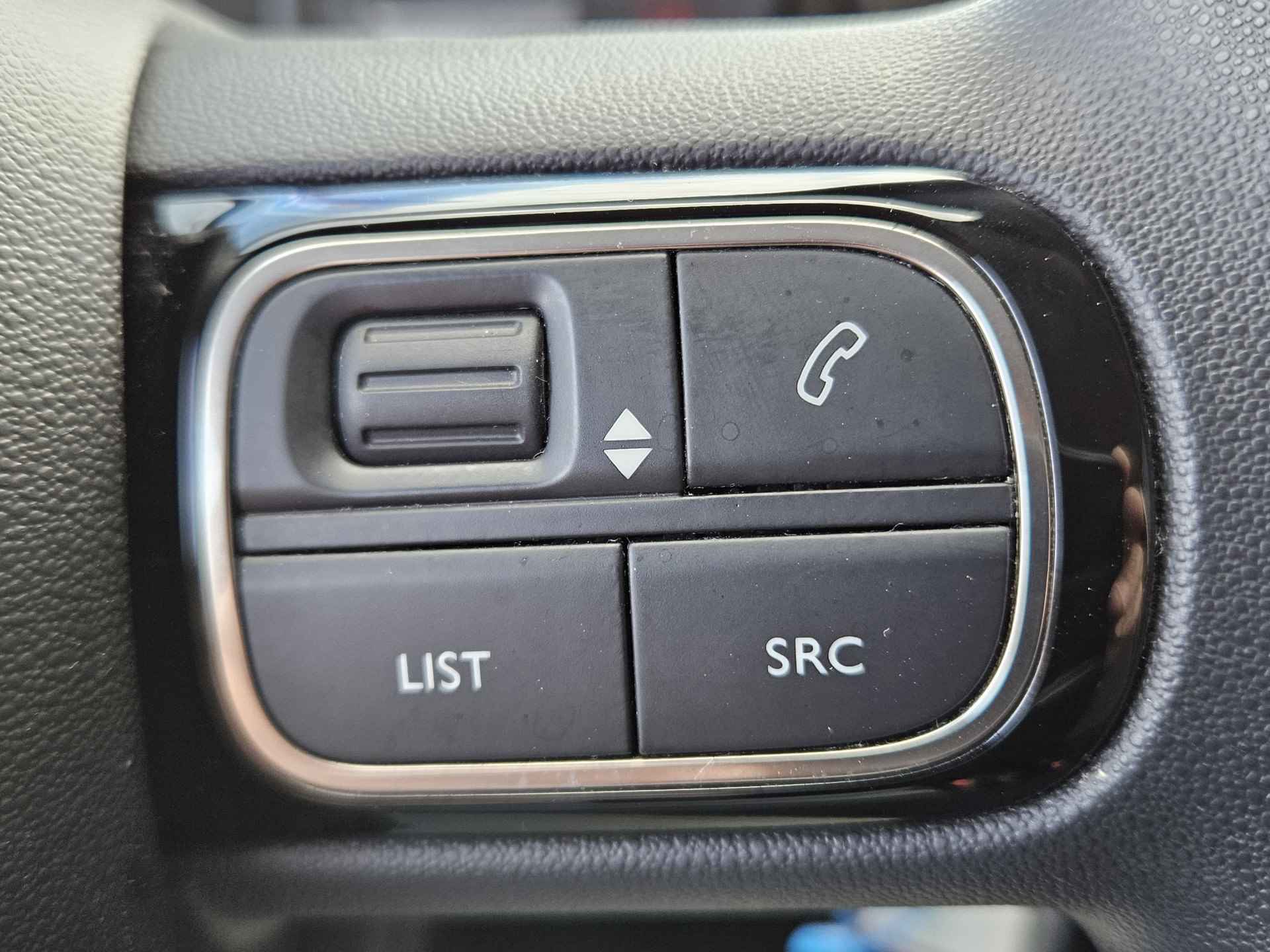 Citroën C3 1.2 PureTech Feel 5 deurs | Navigatie | Climate Control | Parkeerhulp Achter - 28/35