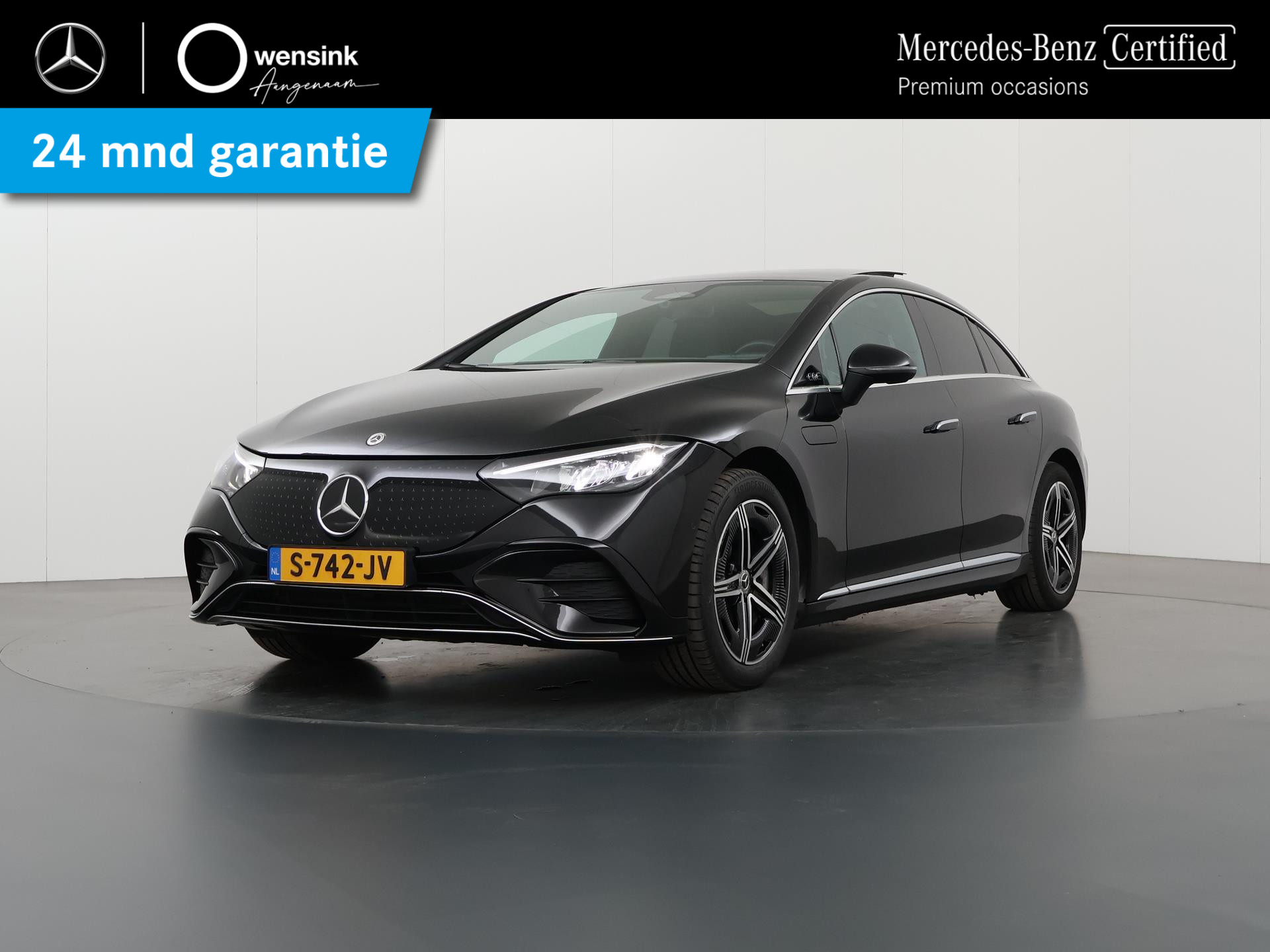 Mercedes-Benz EQE 350+ AMG Line 91 kWh | Panoramadak | Burmester Sound | Smartphone integratie | Achteruitrijcamera | Sfeerverlichting bij viaBOVAG.nl