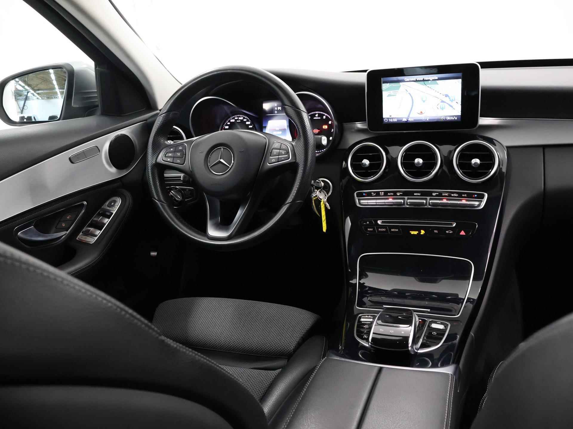 Mercedes-Benz C-klasse Estate Avantgarde 180 | Navigatie | Led Koplampen | Agility Control | Cruise Control | Stoelverwarming | Climate Control | - 10/44