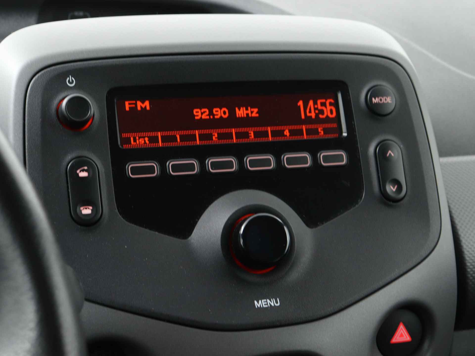 Peugeot 108 1.0 e-VTi Active | Airco | Bluetooth | Getinte Achterruiten | - 10/40