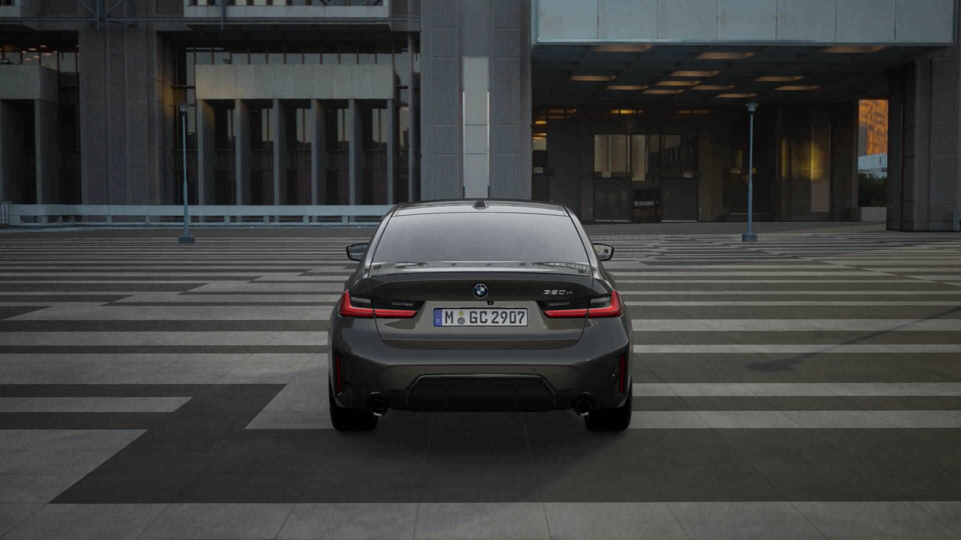 BMW 3-serie 320e M Sport Automaat / Schuif-kanteldak / Adaptieve LED / Sportstoelen / Parking Assistant / Comfort Access / Widescreen Display / Live Cockpit Plus - 5/11